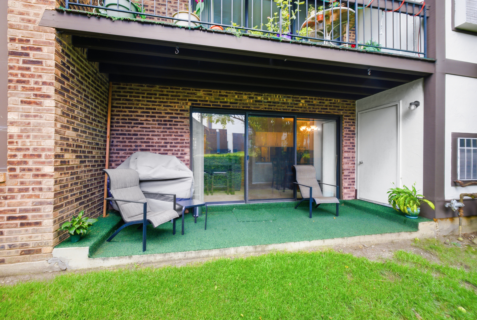 5804 Doe Circle Unit: 6