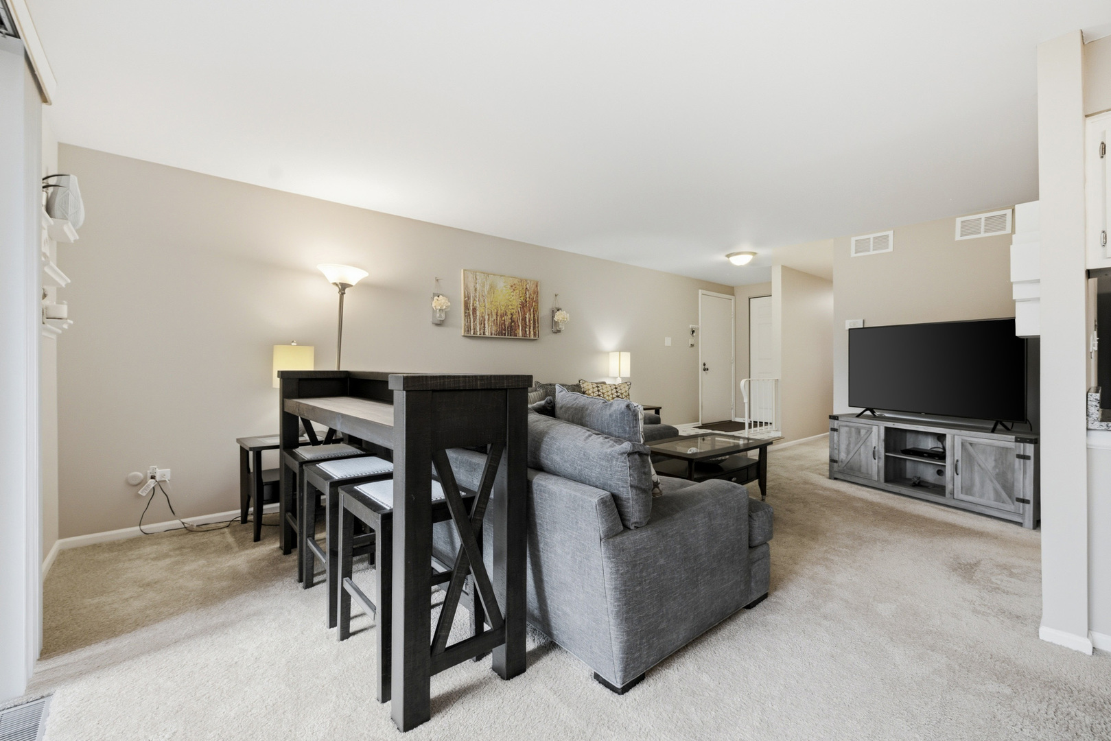 5804 Doe Circle Unit: 6