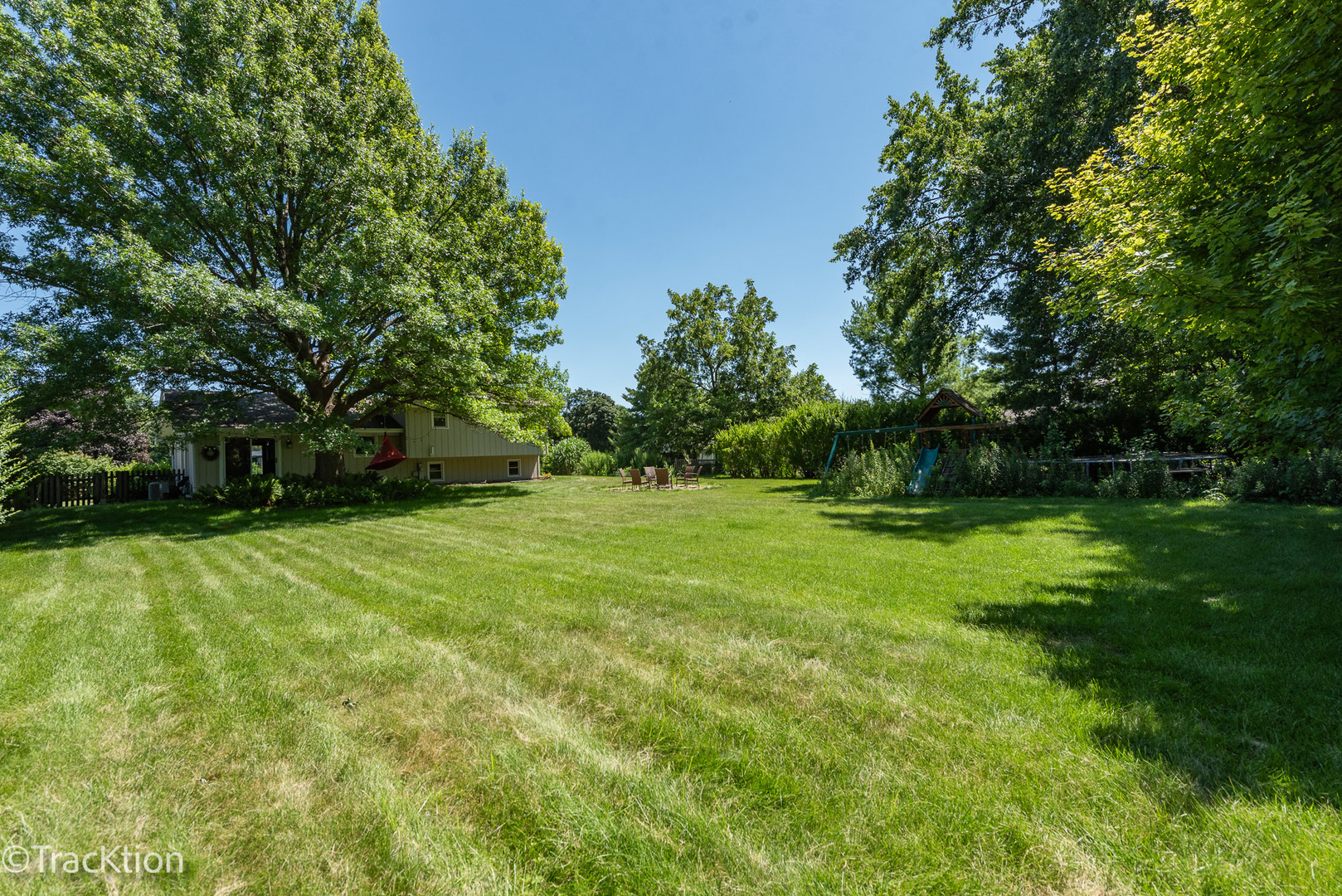 11S560 Whittington Lane