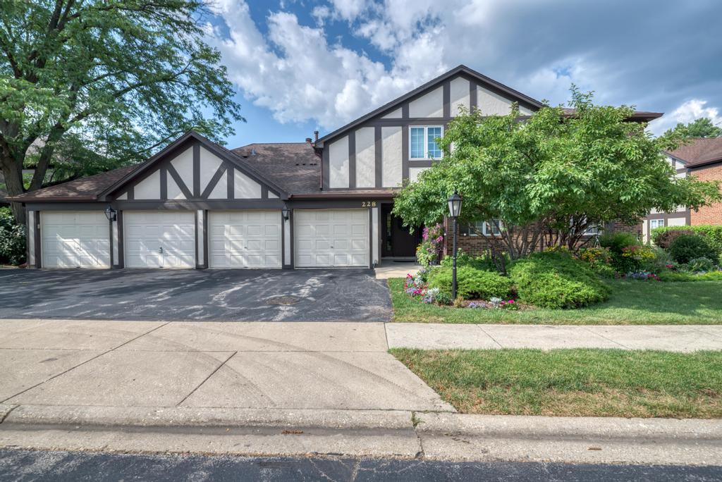 228 Brookside Lane Unit: A