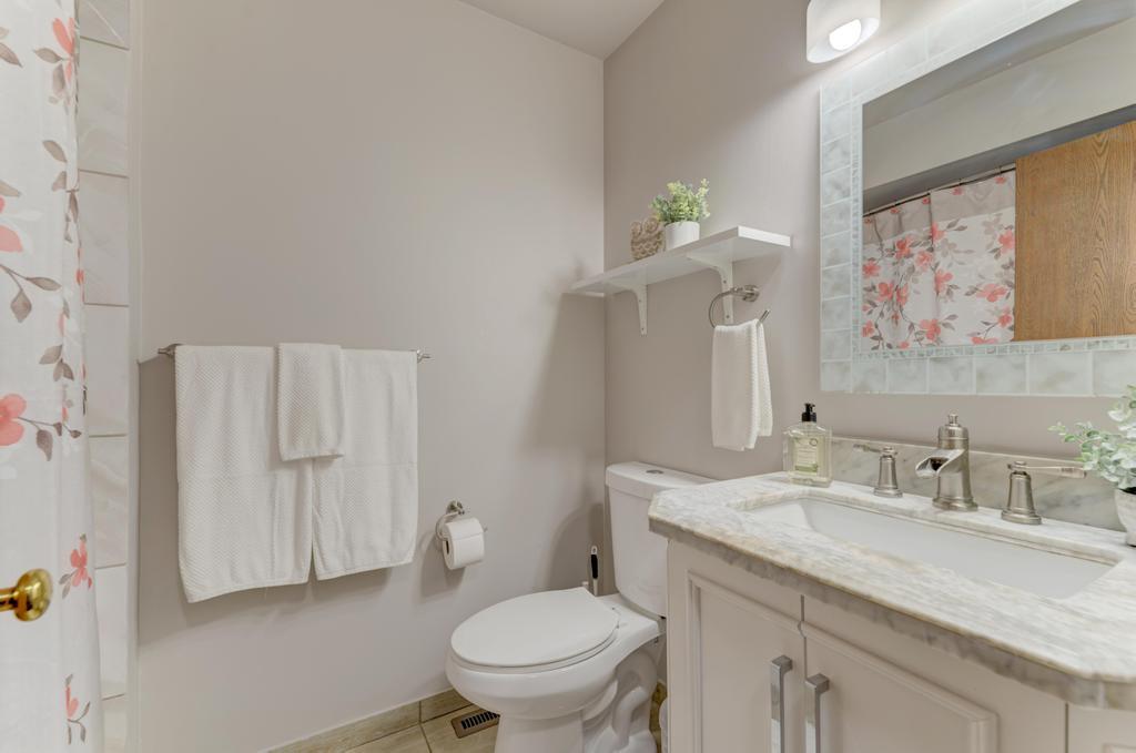 228 Brookside Lane Unit: A