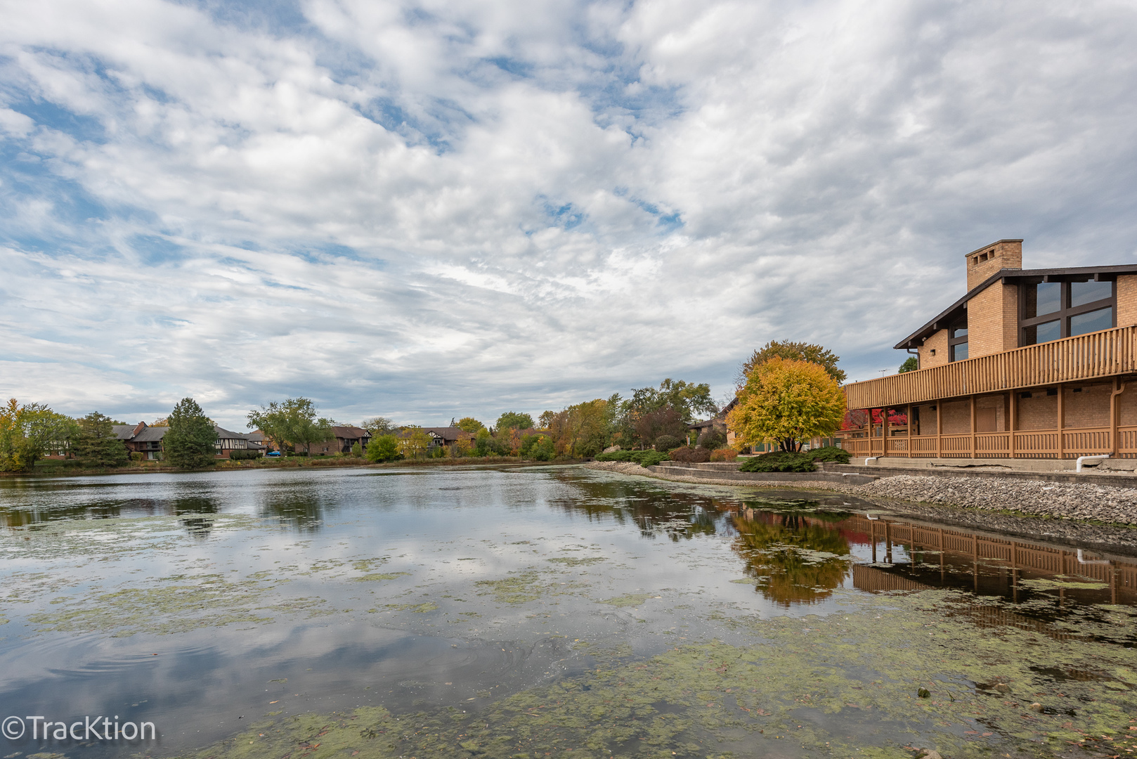 6147 Knoll Wood Court Unit: 204