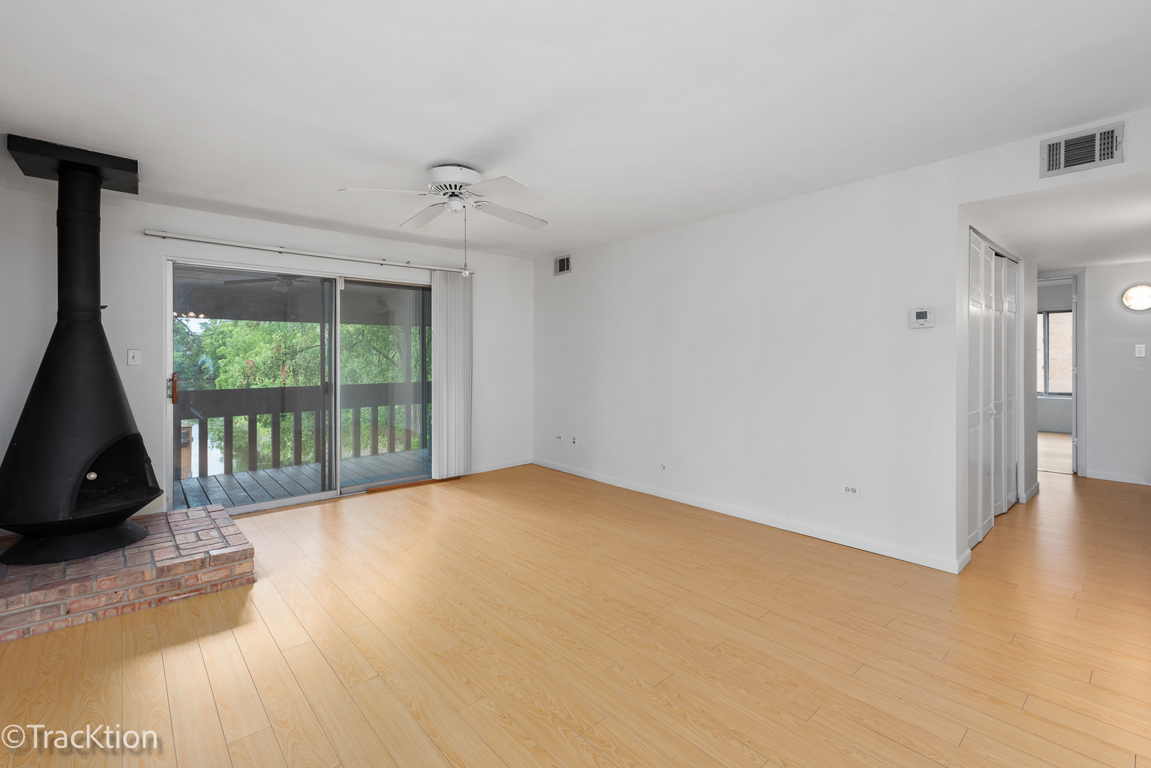 6147 Knoll Wood Court Unit: 204