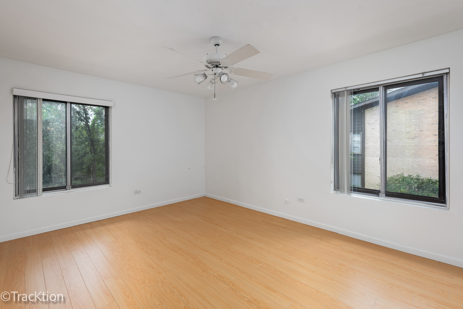 6147 Knoll Wood Court Unit: 204