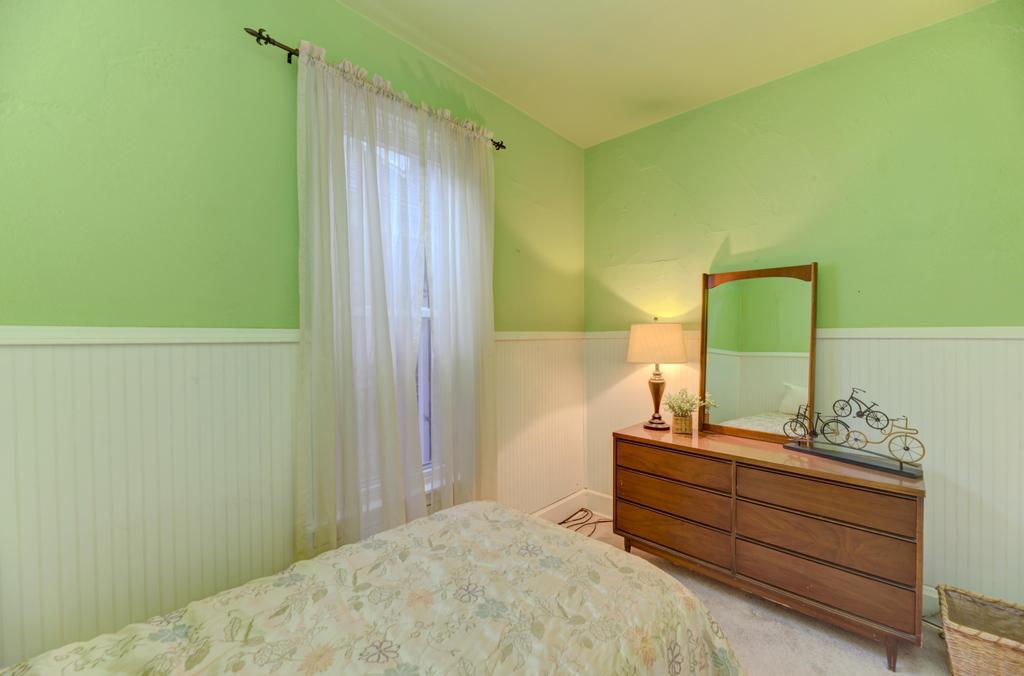 3721 S 53rd Court