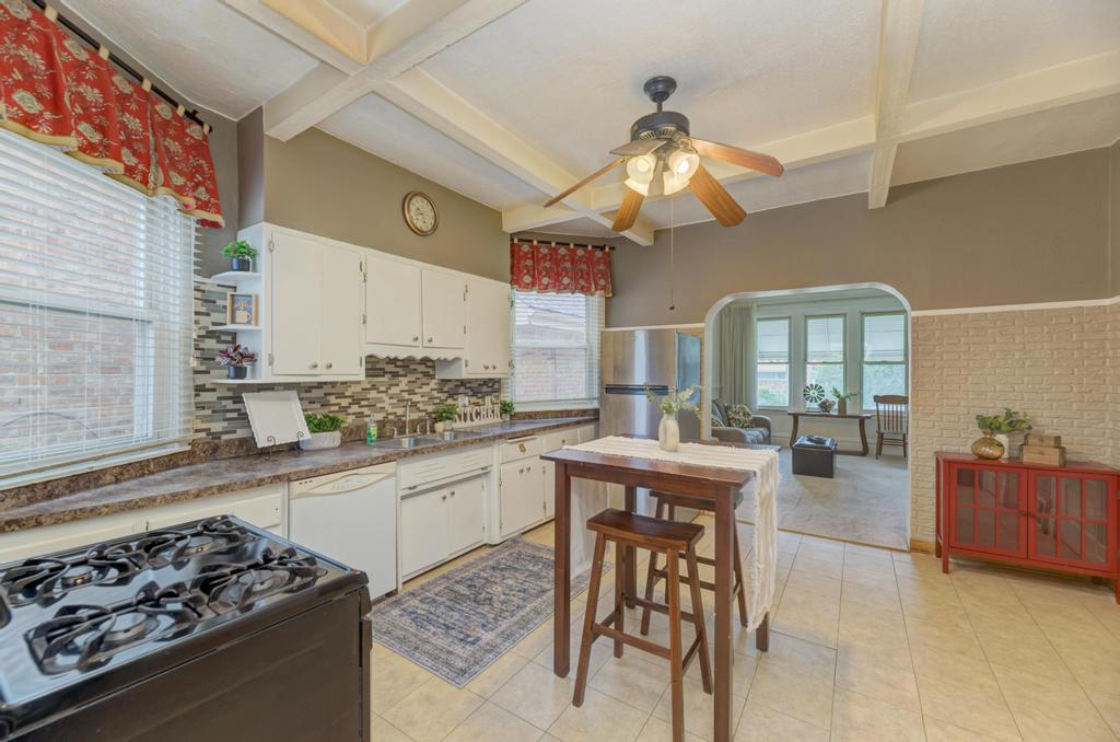 3721 S 53rd Court