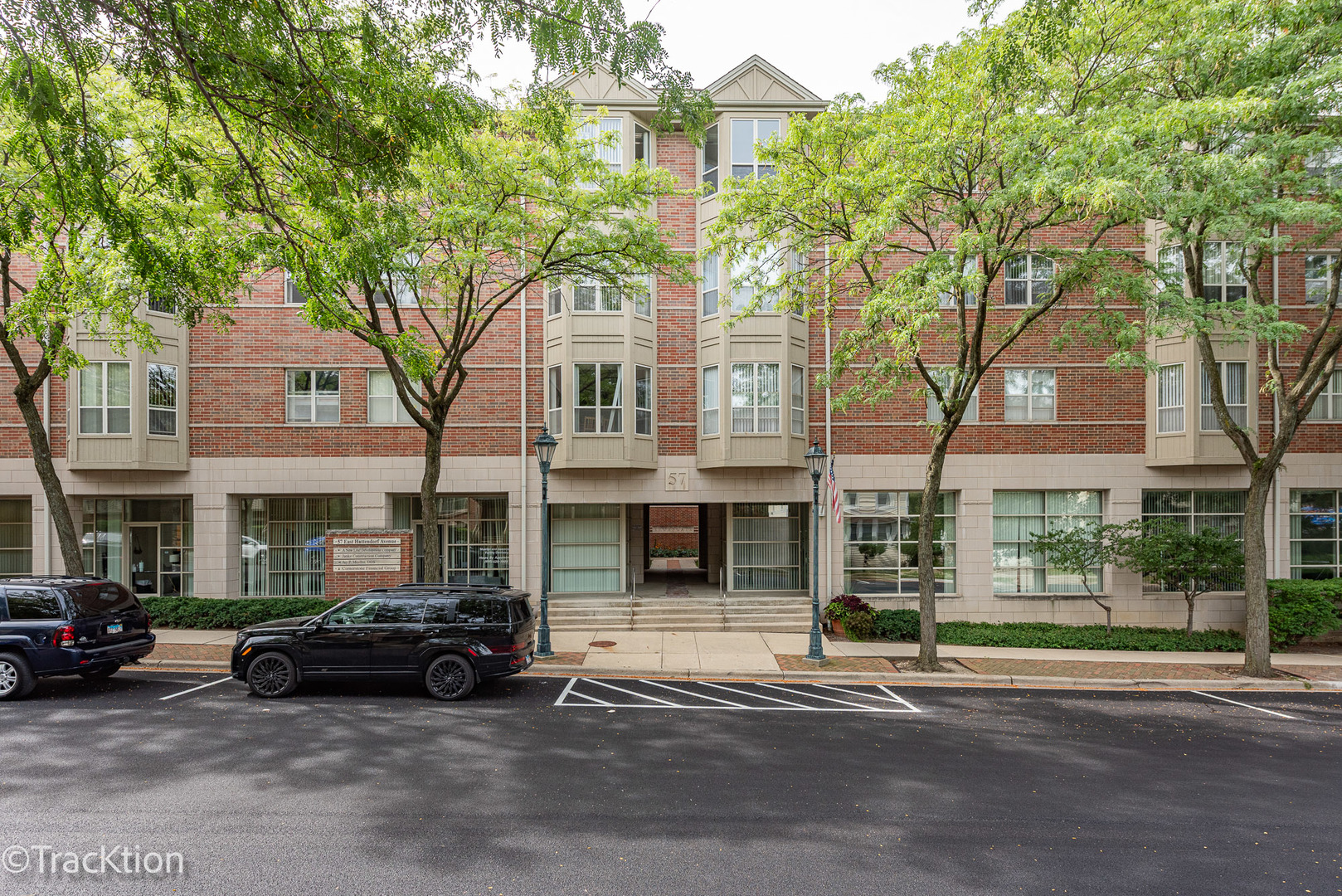 57 E Hattendorf Avenue Unit: 210