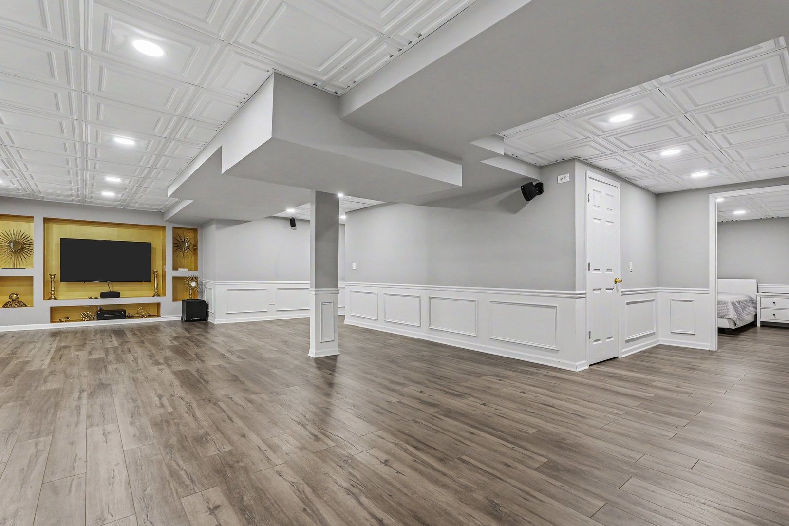 812 W Kelly Ann Drive