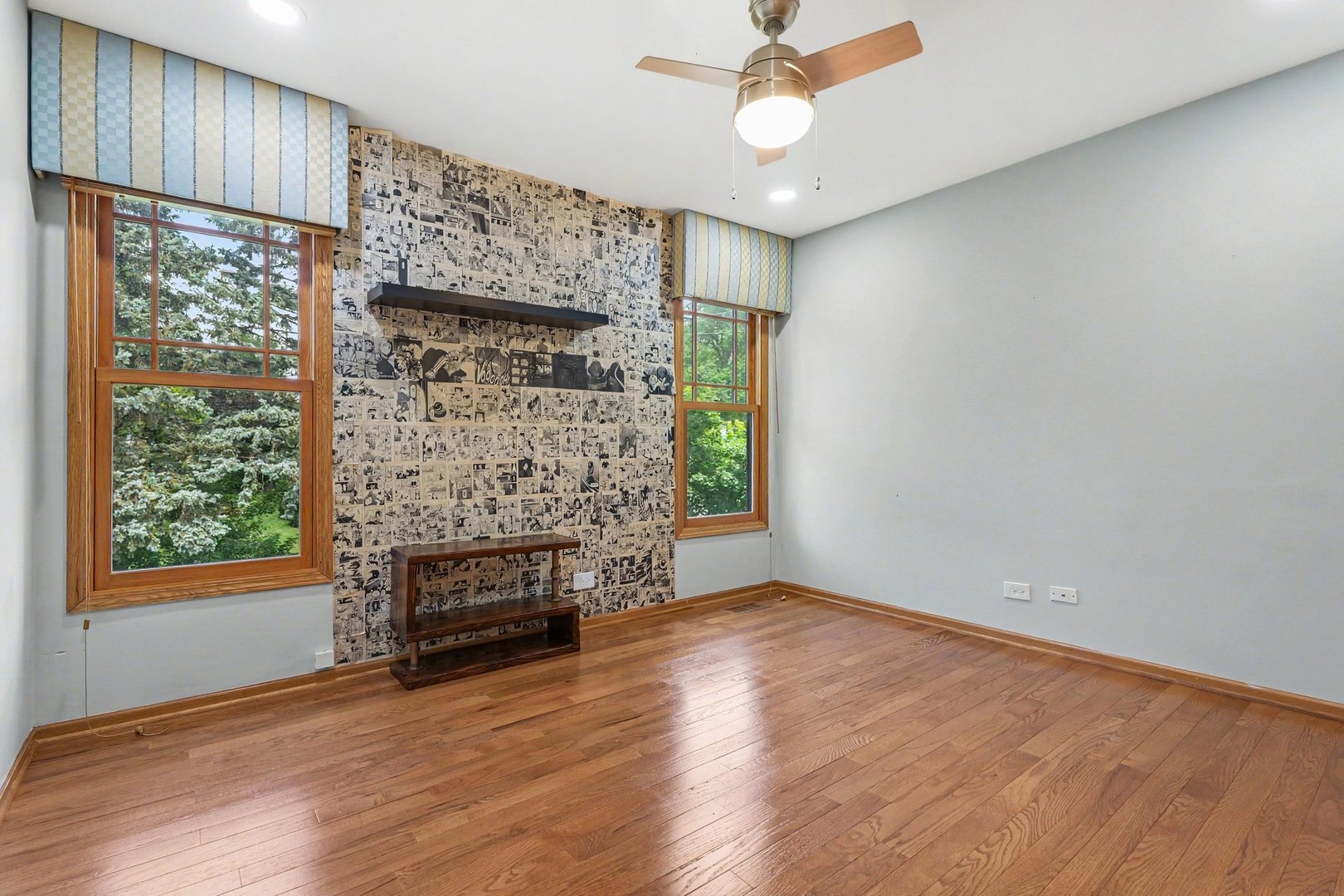 812 W Kelly Ann Drive