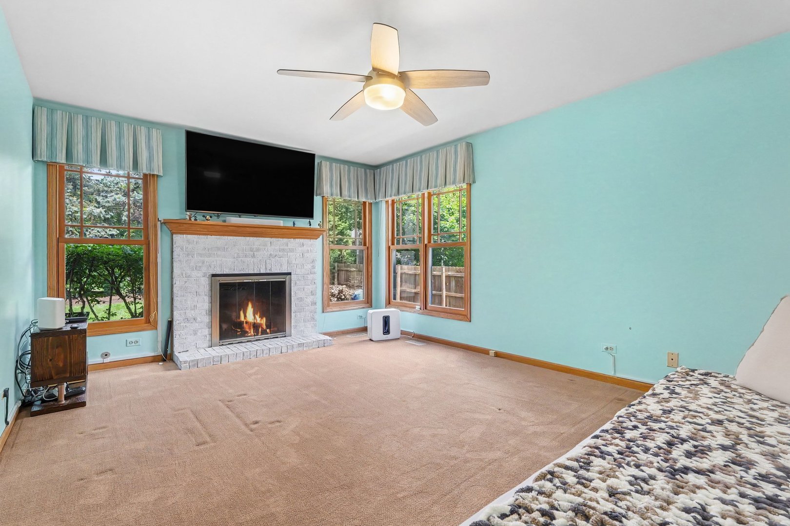 812 W Kelly Ann Drive