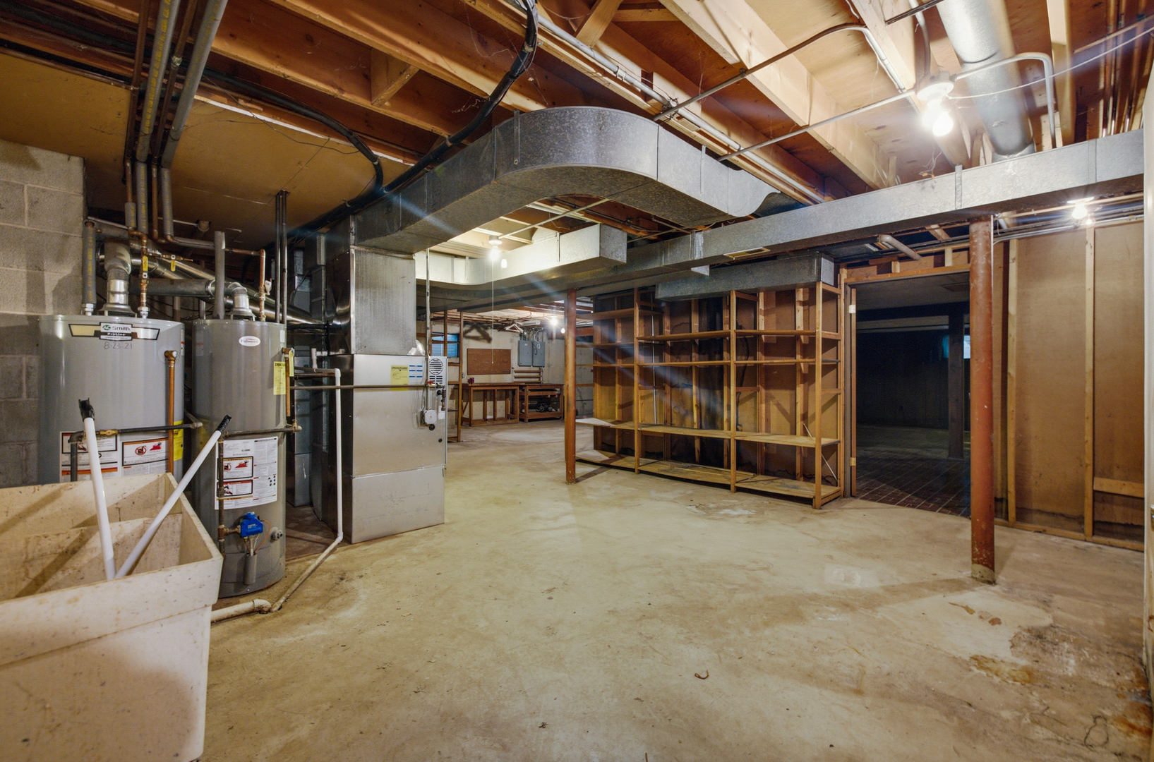 301 N Catino Court