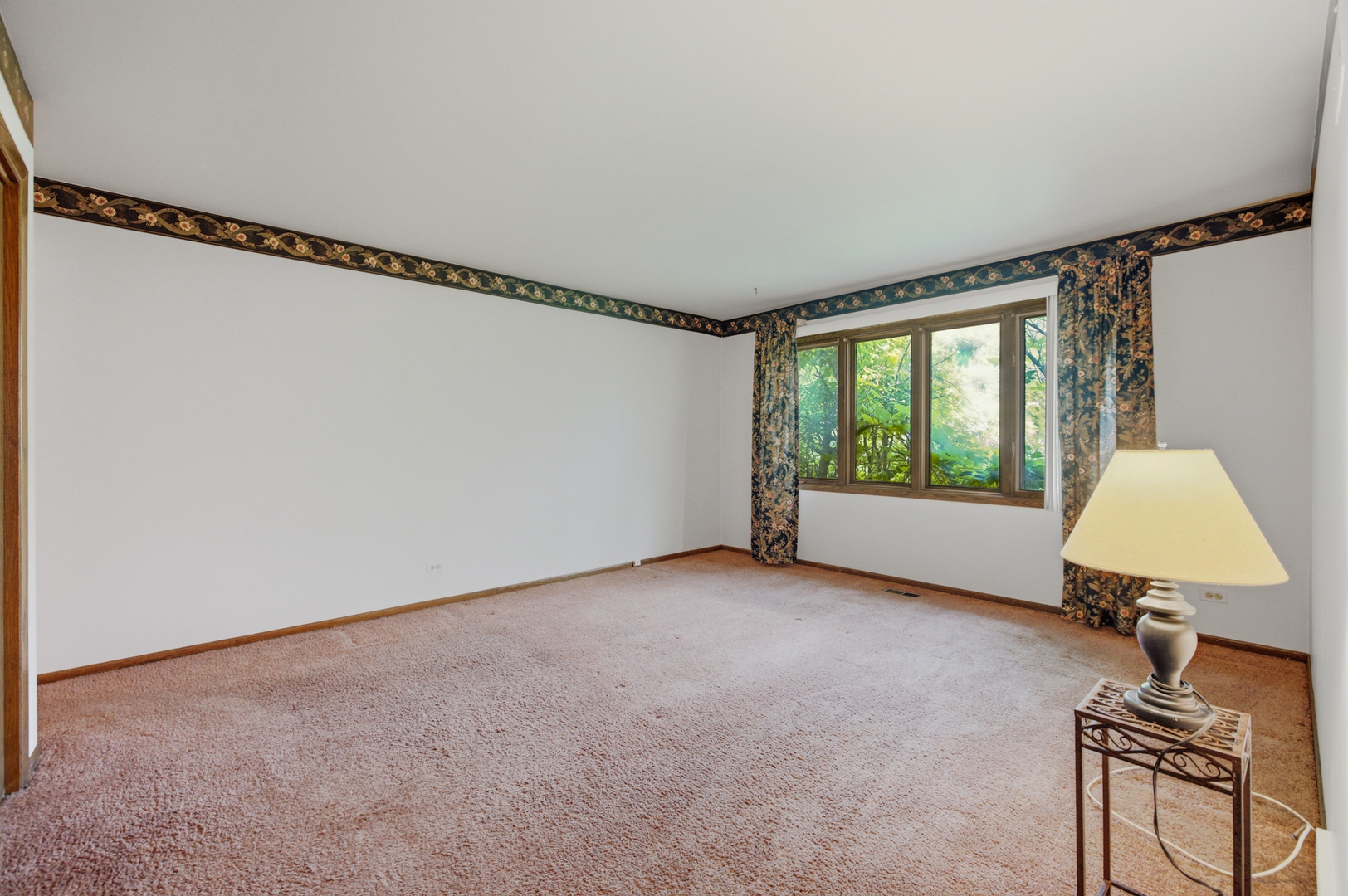 301 N Catino Court