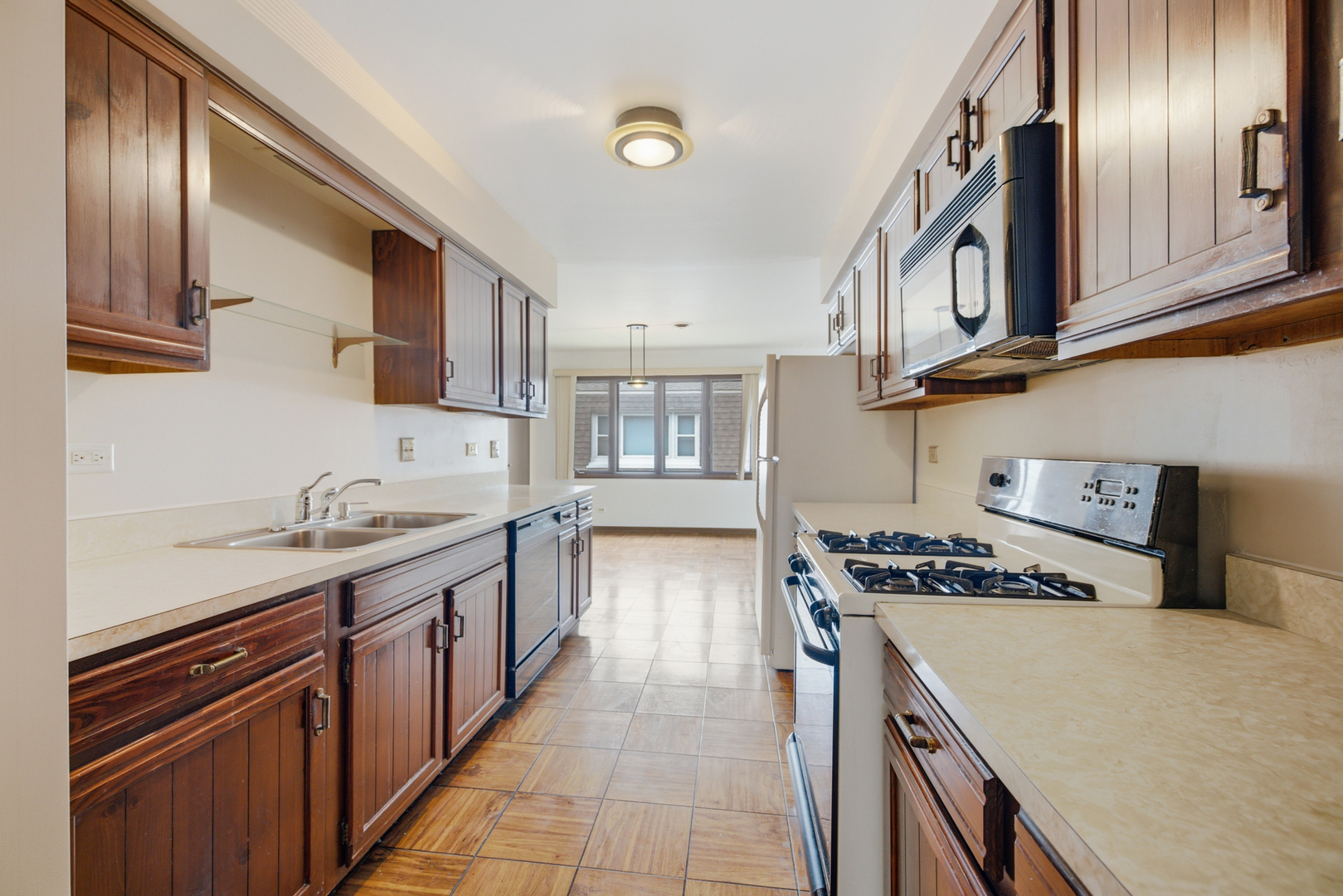 301 N Catino Court