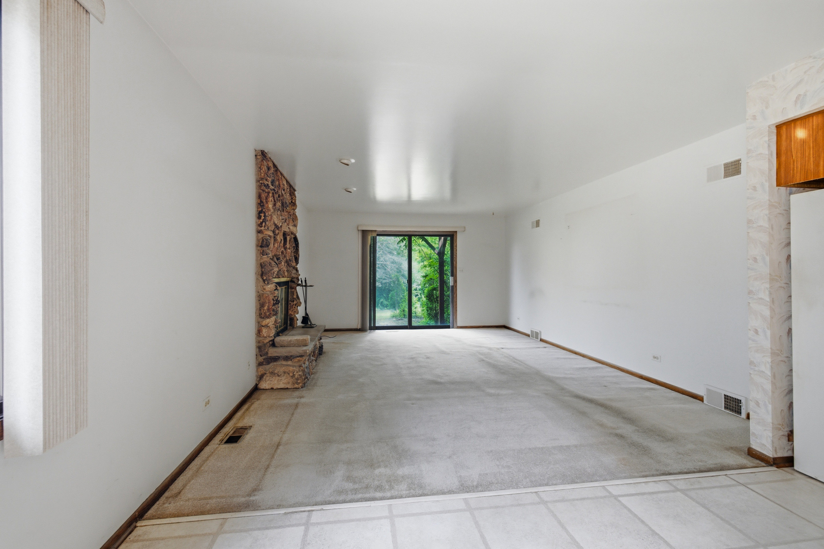 301 N Catino Court