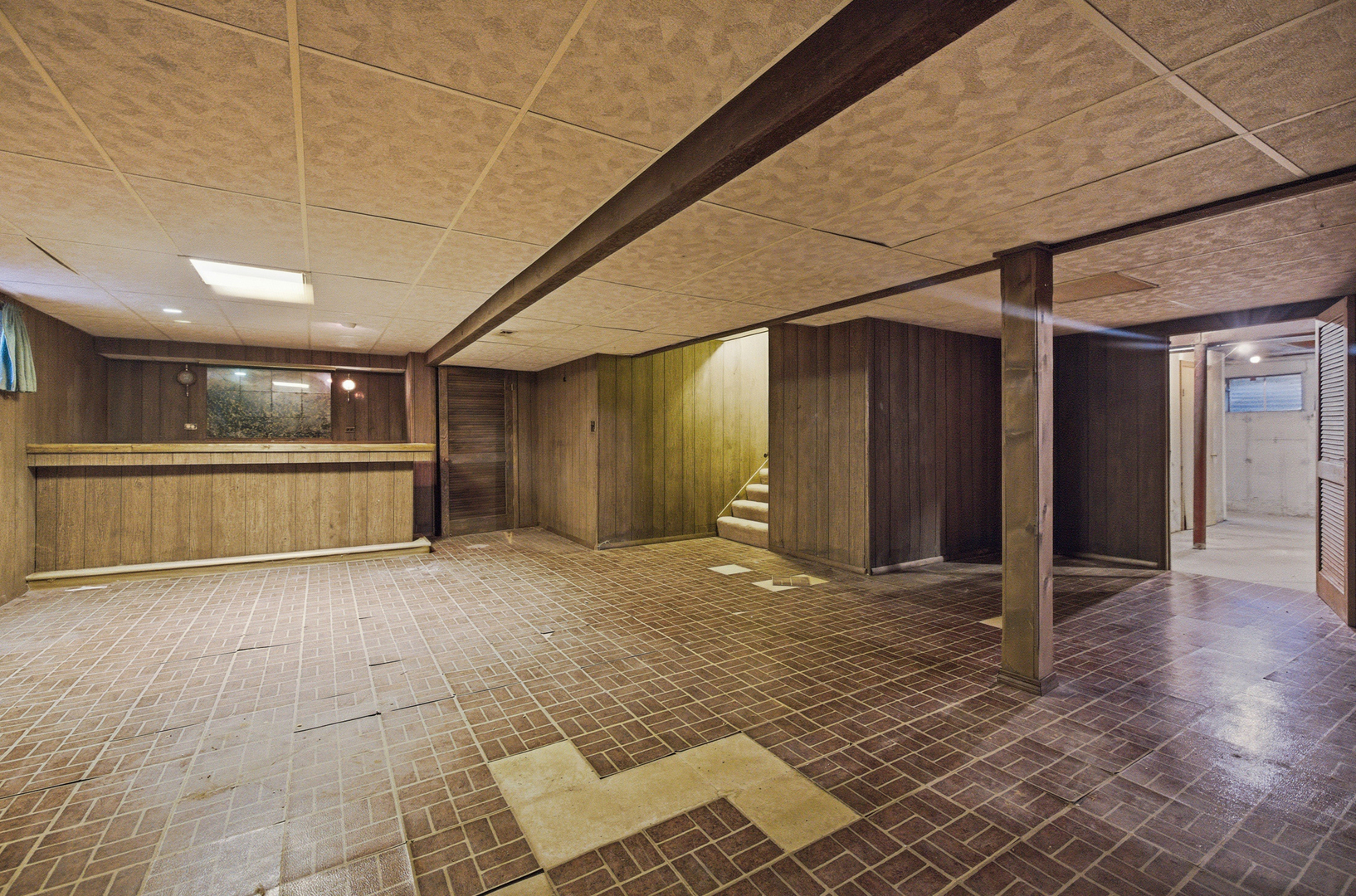 301 N Catino Court