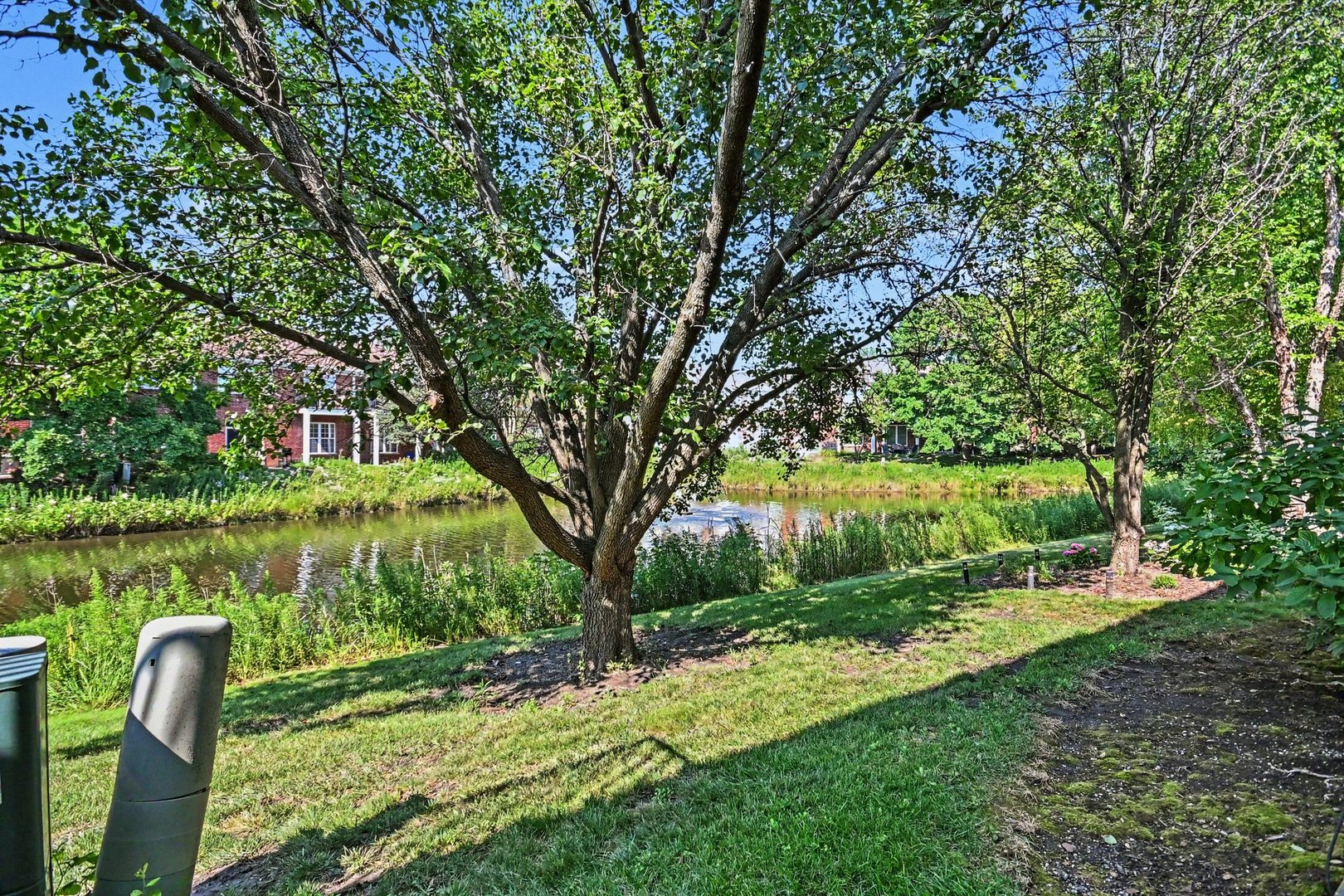 994 Kensington Drive
