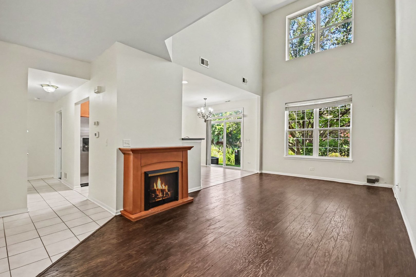 994 Kensington Drive