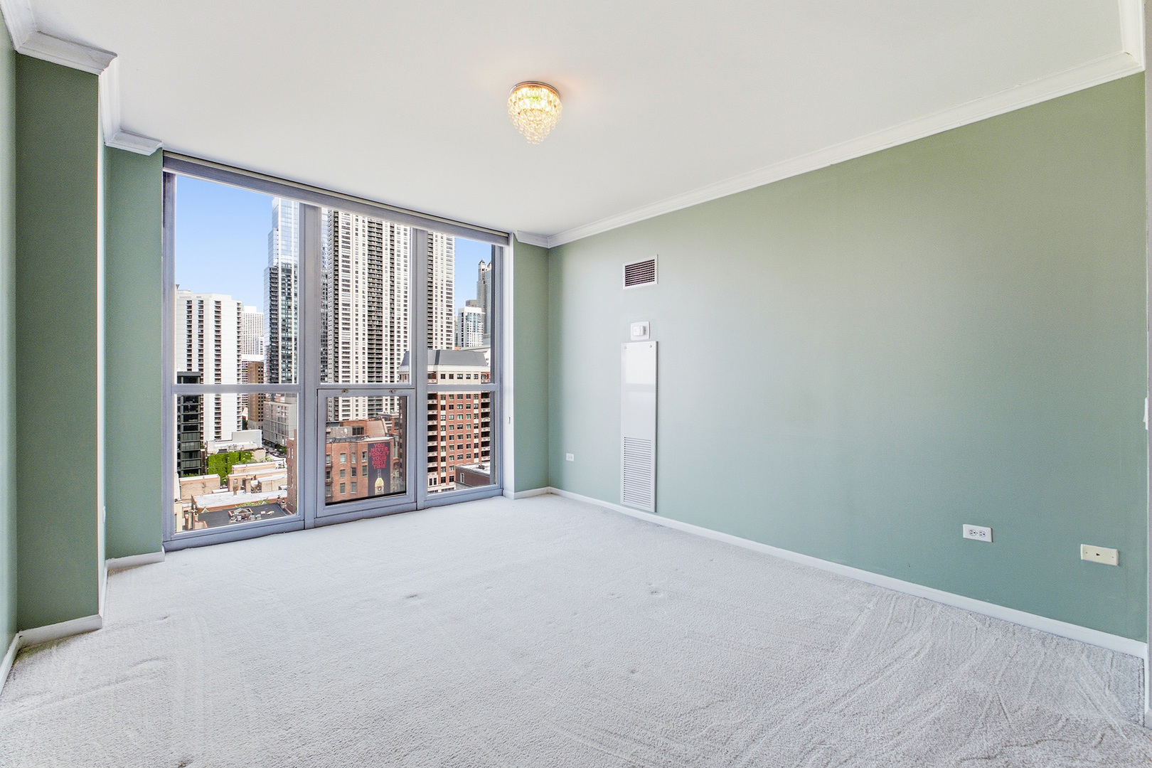 600 N Dearborn Street Unit: 1501