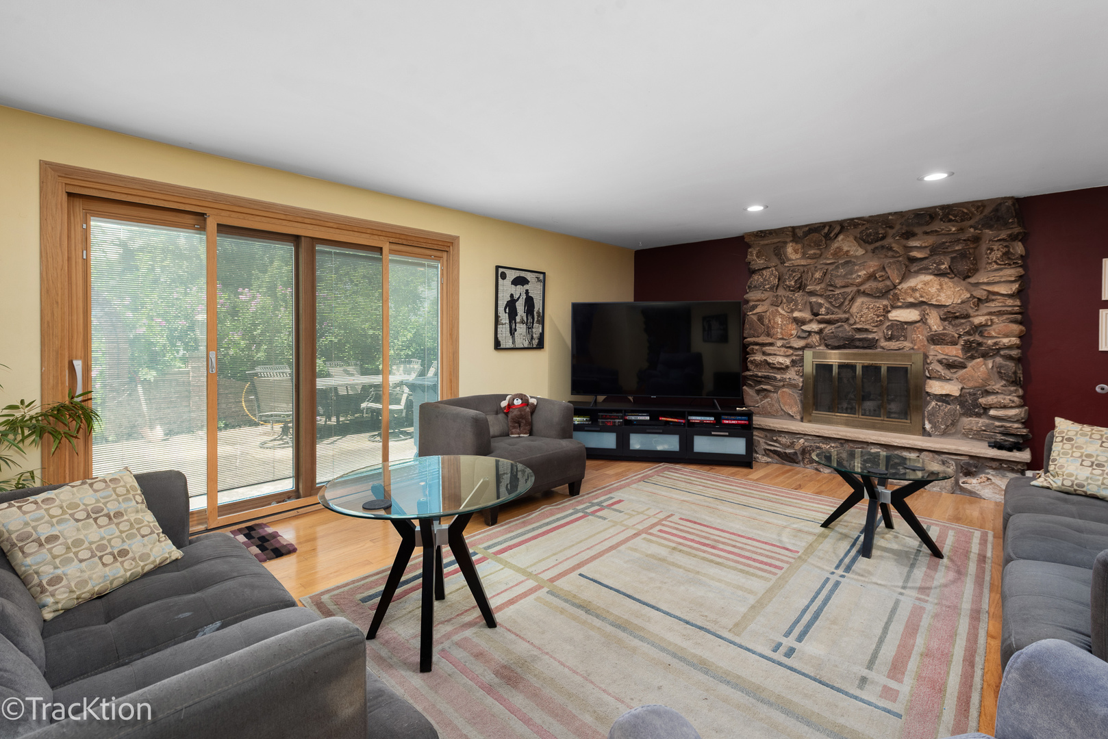 9S434 Allison Court