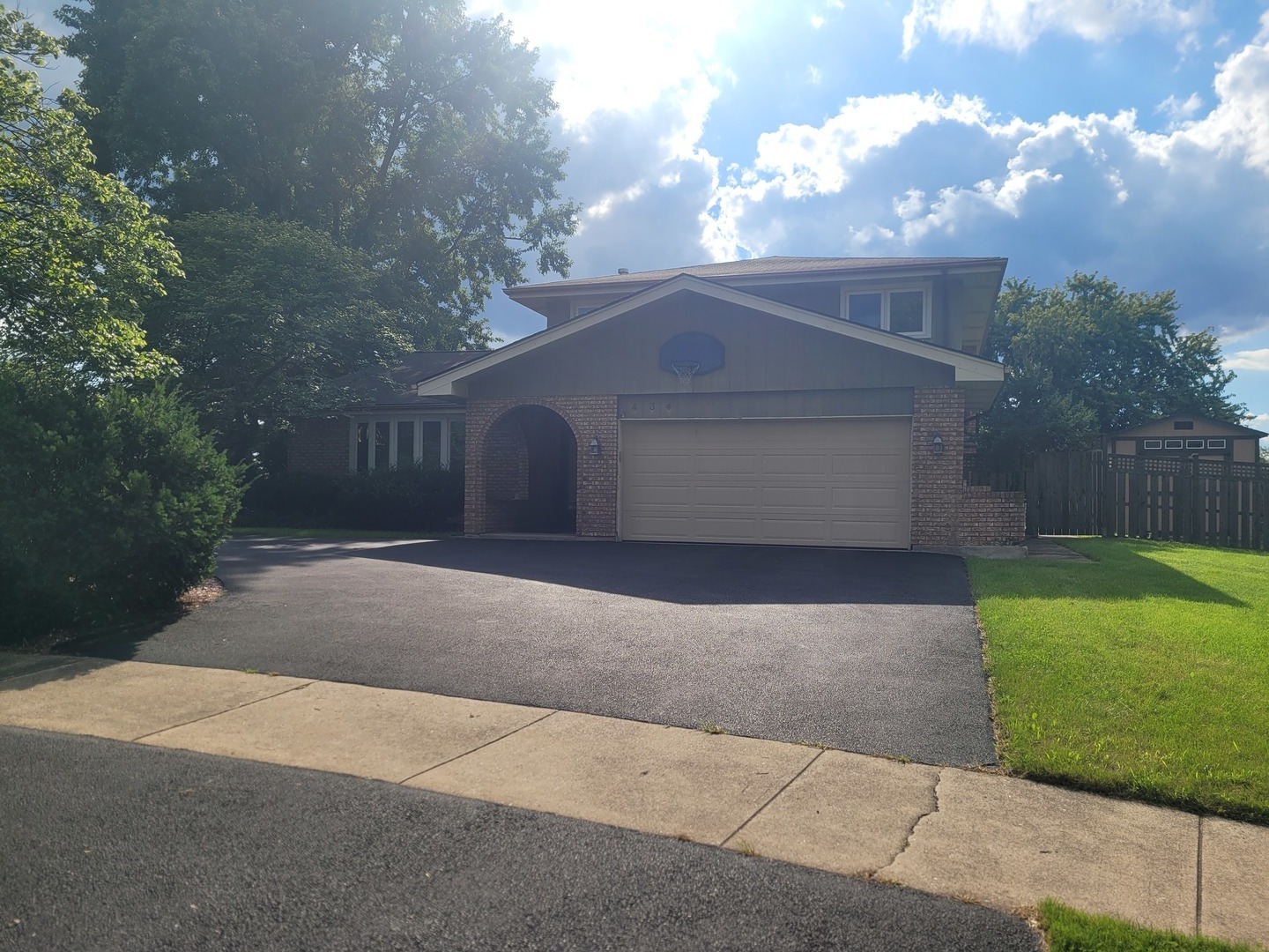 9S434 Allison Court