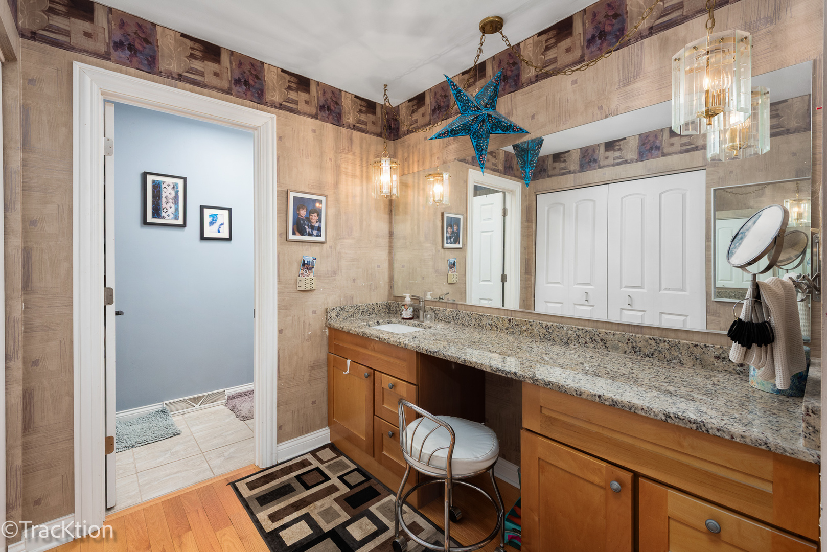 9S434 Allison Court