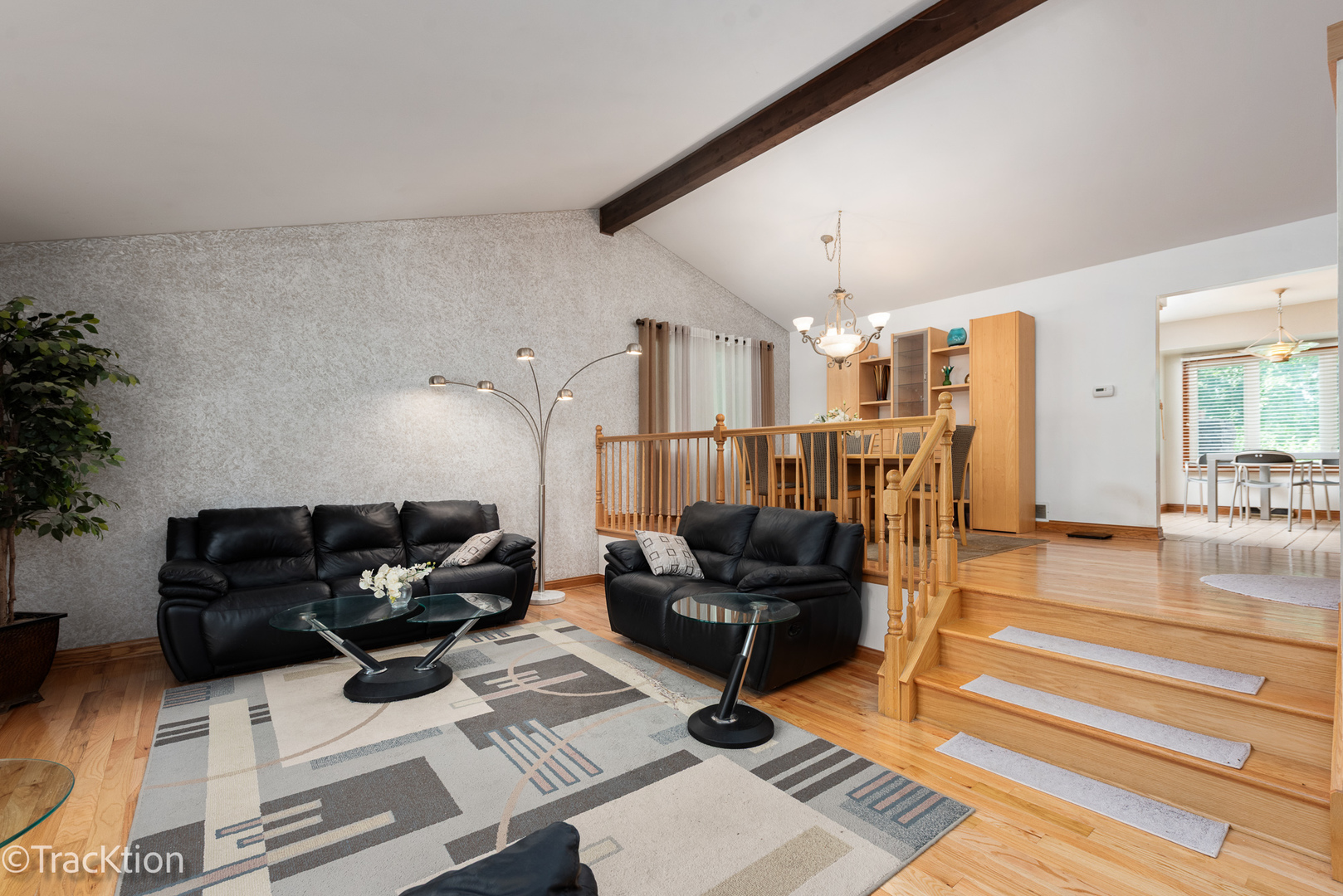 9S434 Allison Court