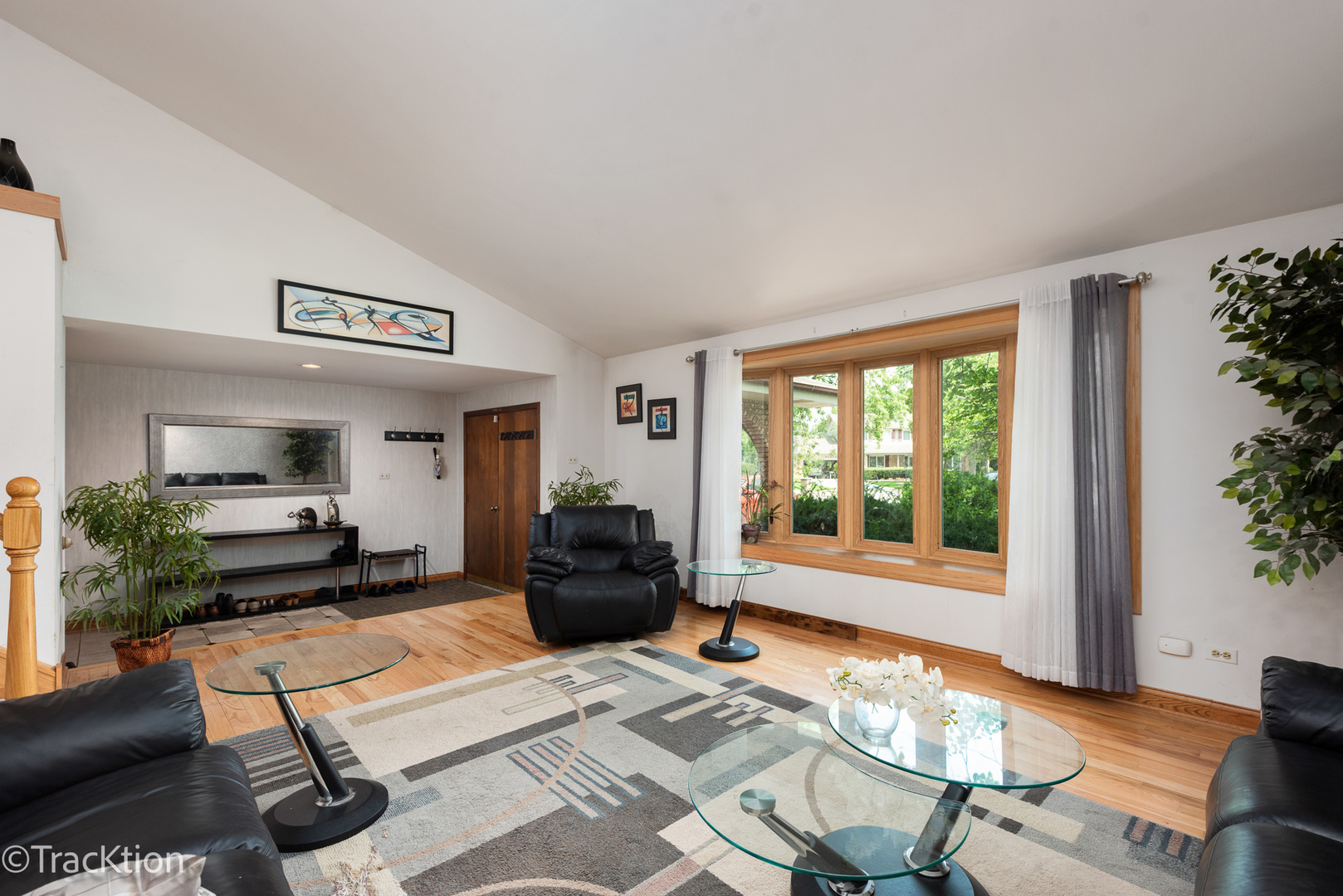 9S434 Allison Court