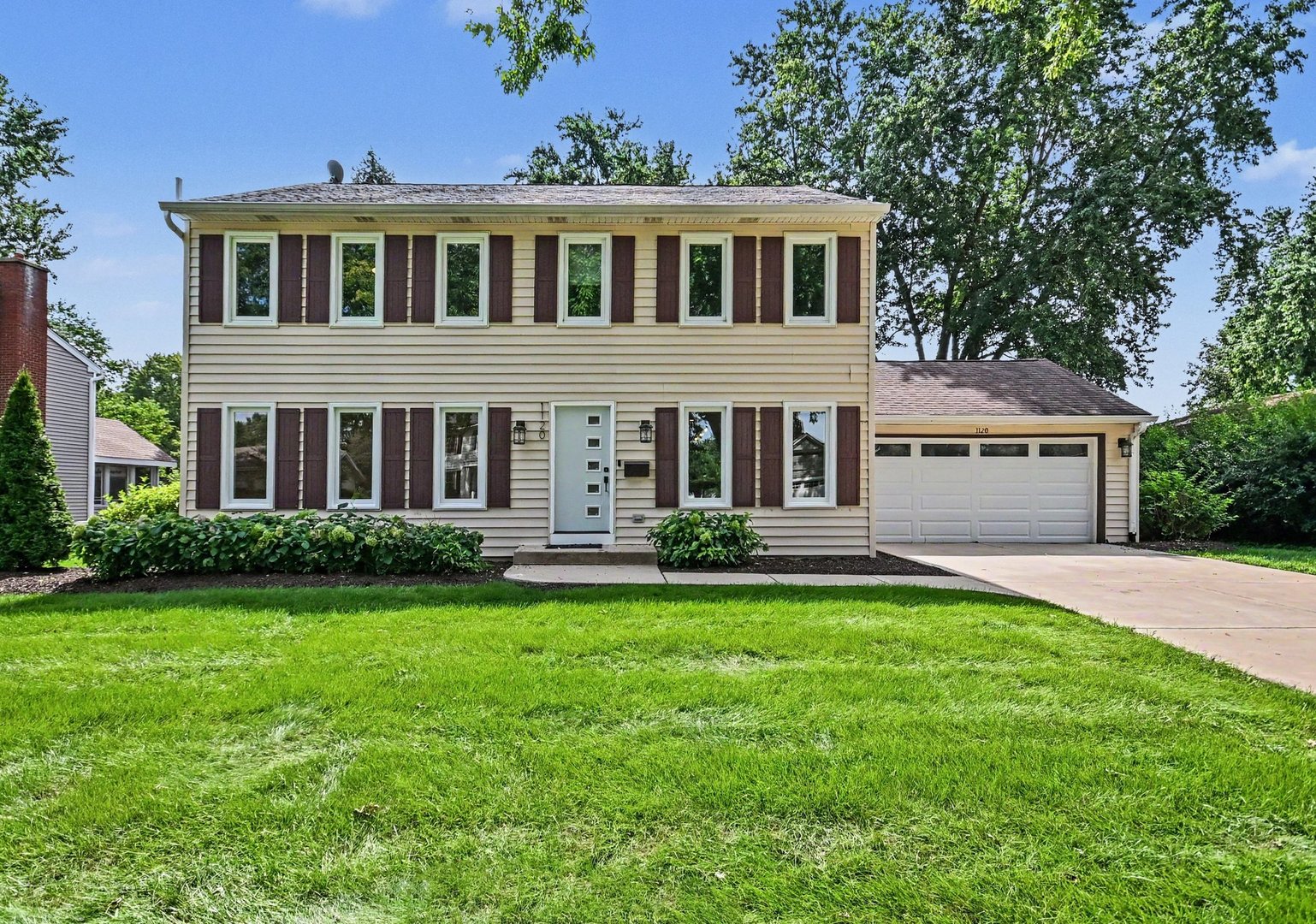 1120 Summit Hills Lane