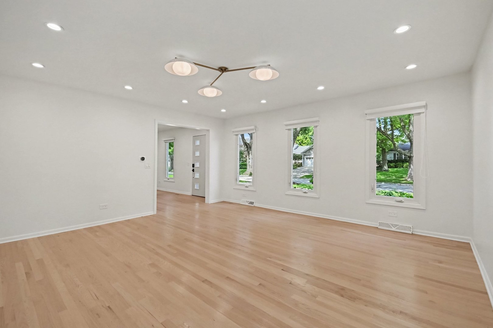 1120 Summit Hills Lane
