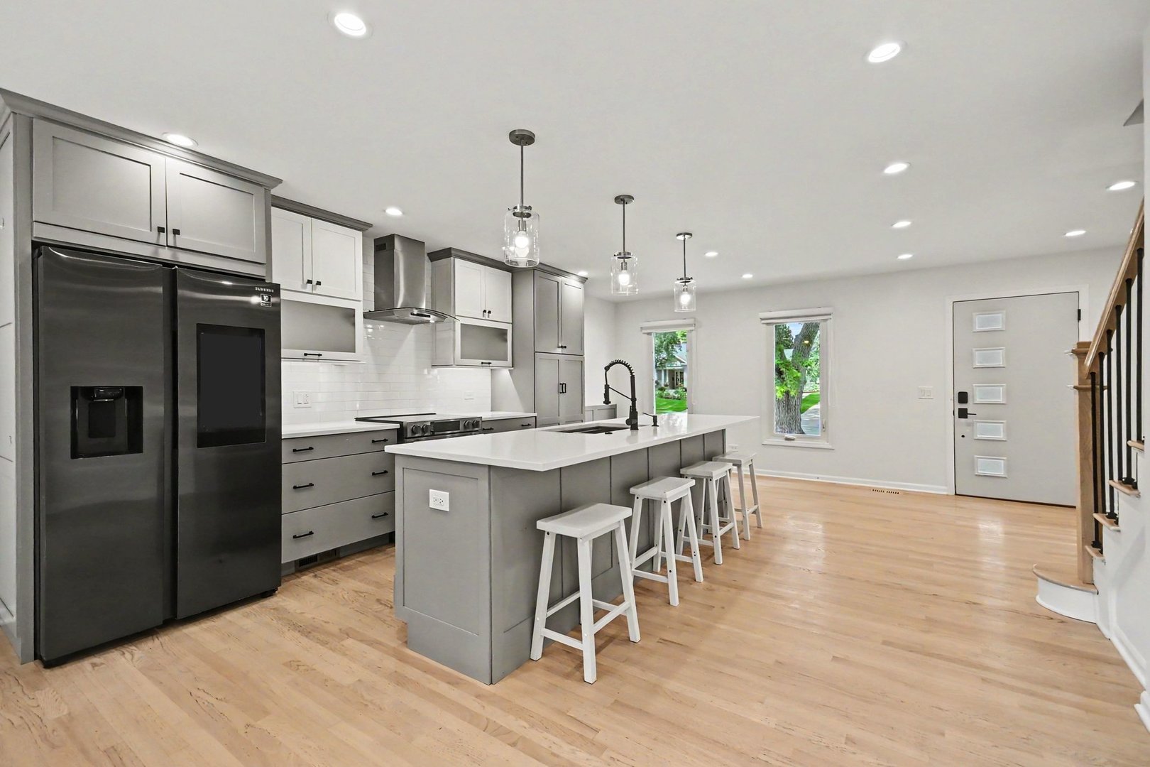 1120 Summit Hills Lane