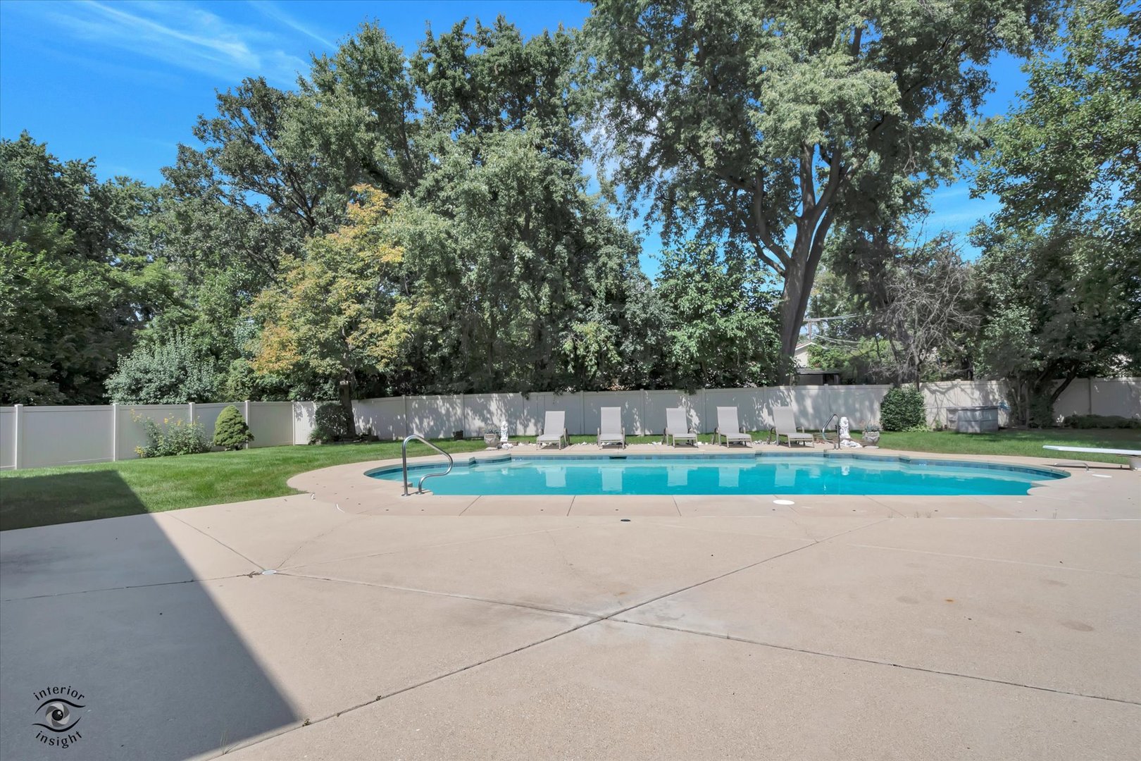365 Crestwood Road