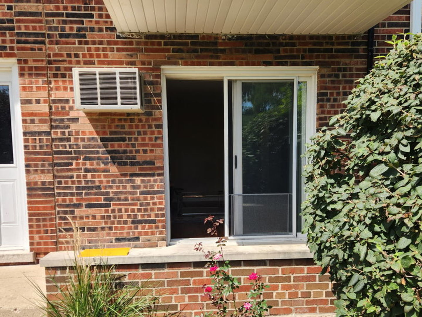 2415 Ogden Avenue Unit: 5
