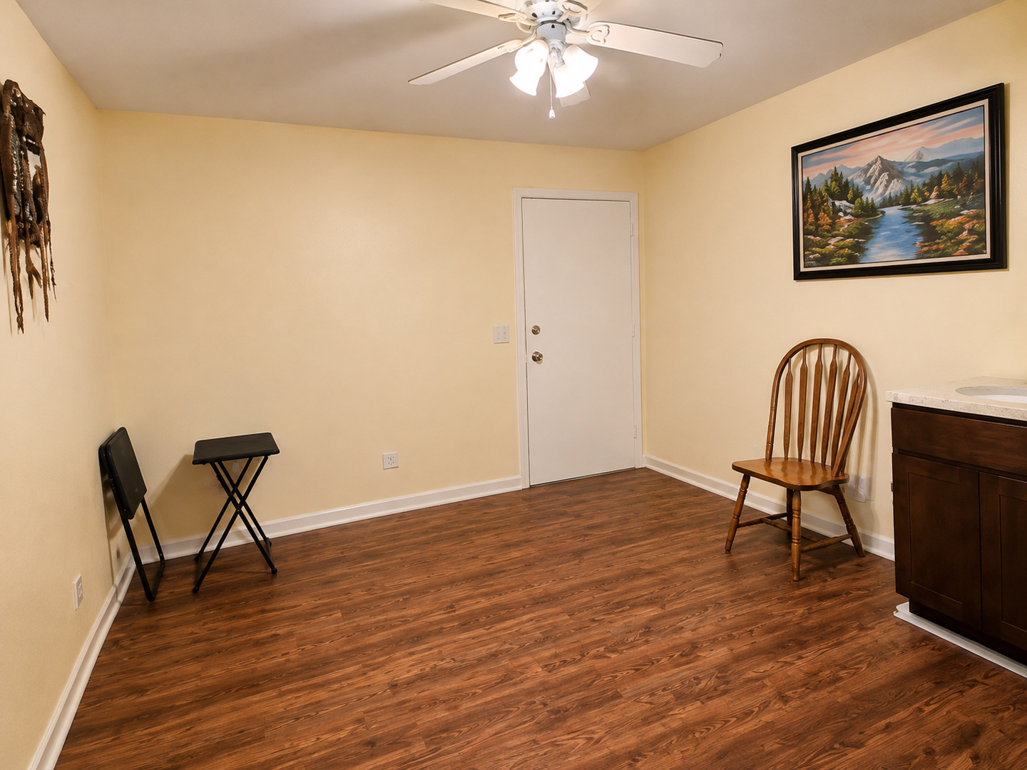 2415 Ogden Avenue Unit: 5
