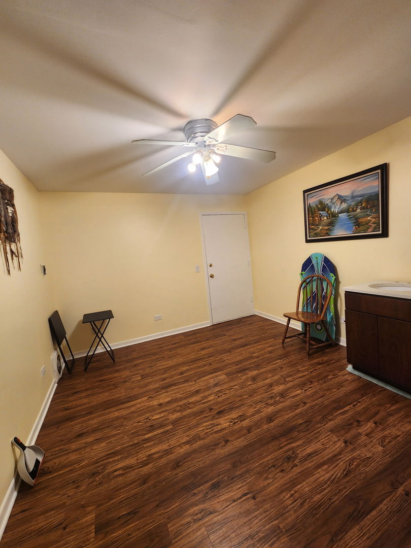 2415 Ogden Avenue Unit: 5