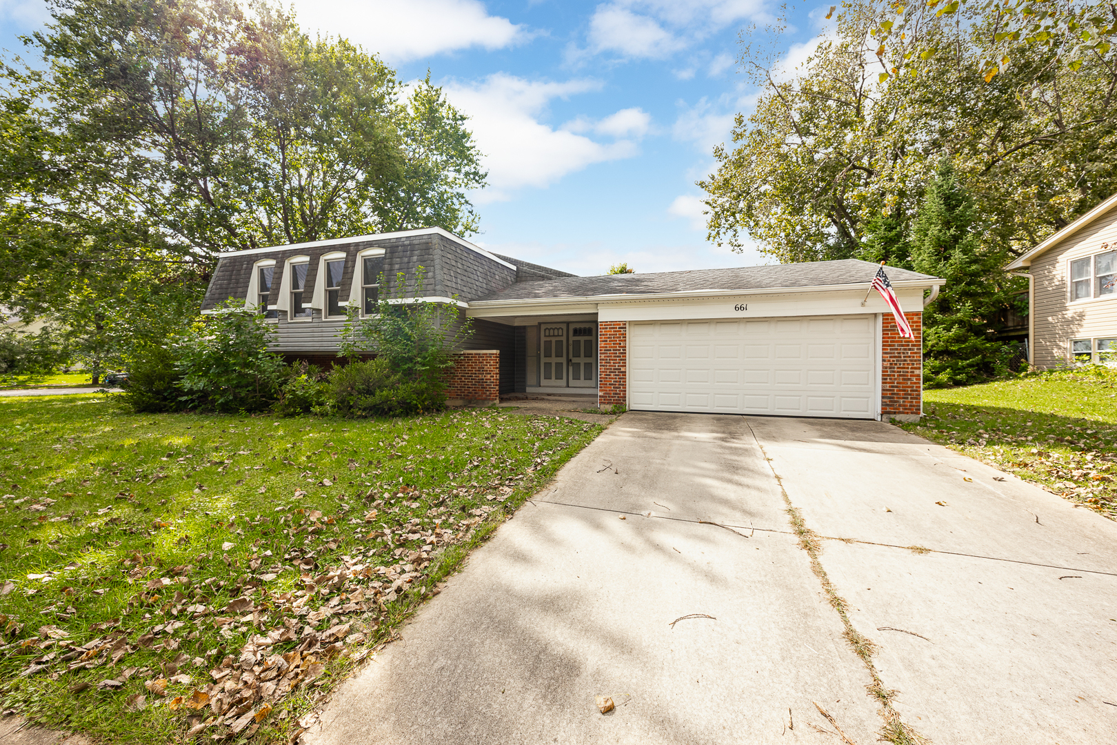 661 Banbury Way