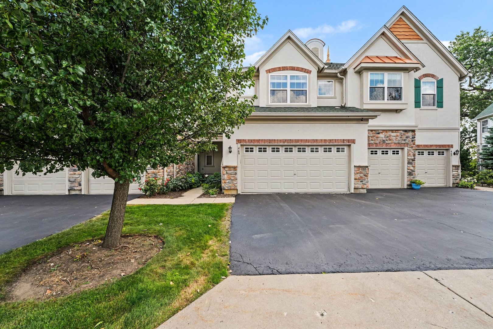 469 Bay Tree Circle