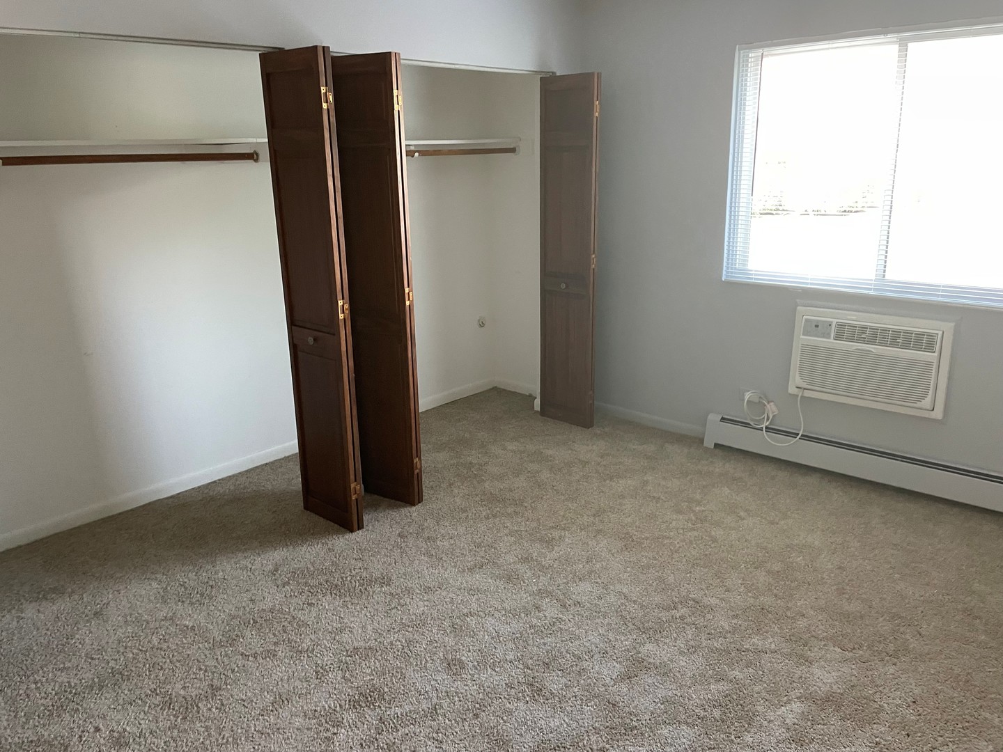 106 Olesen Drive Unit: 101