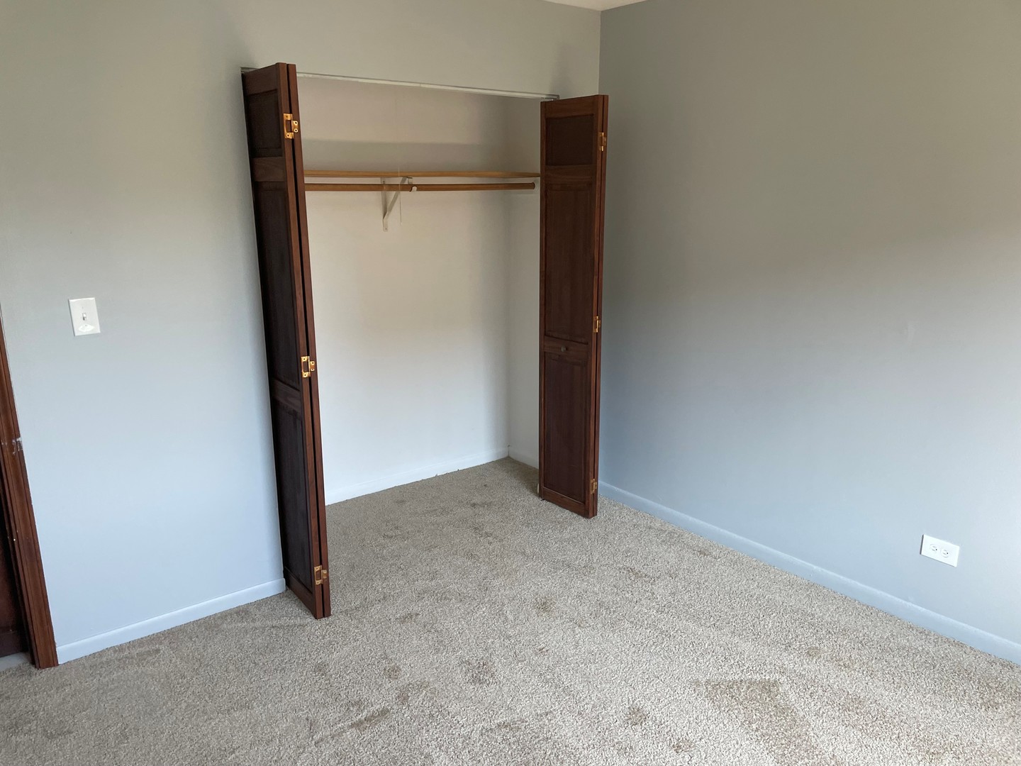 106 Olesen Drive Unit: 101