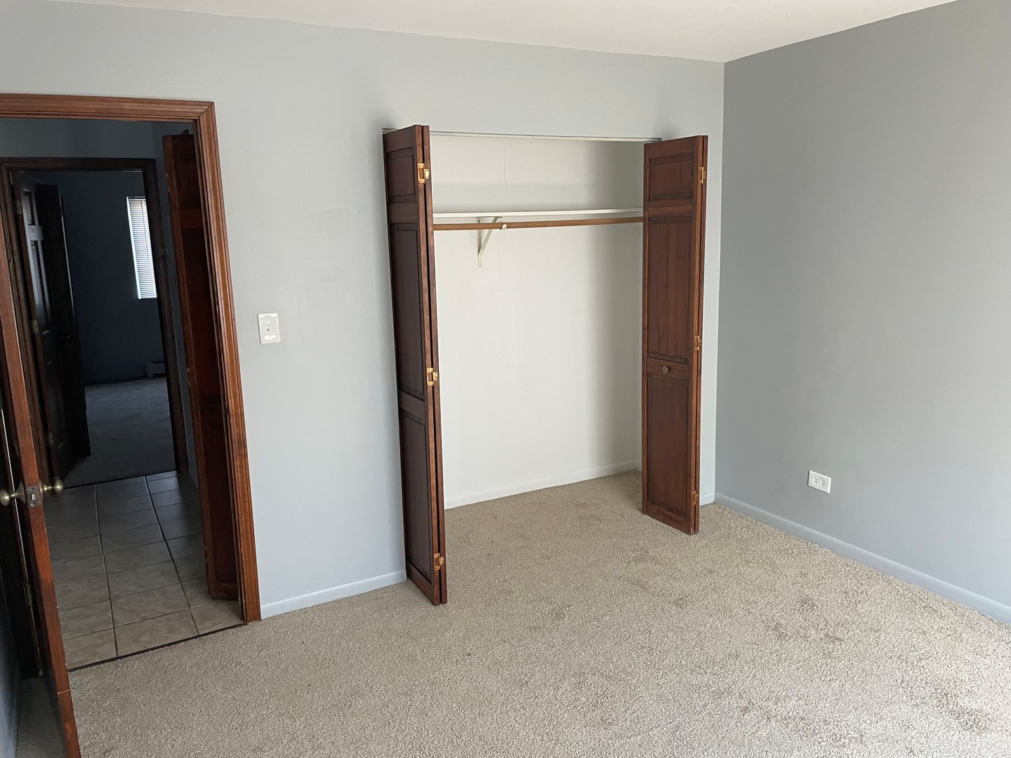 106 Olesen Drive Unit: 101