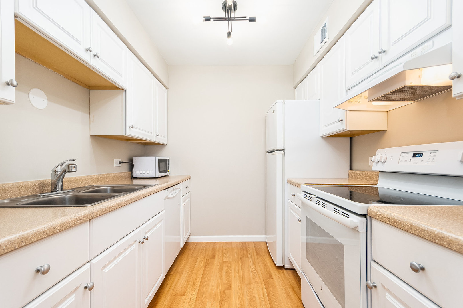 6165 Knoll Wood Court Unit: 302