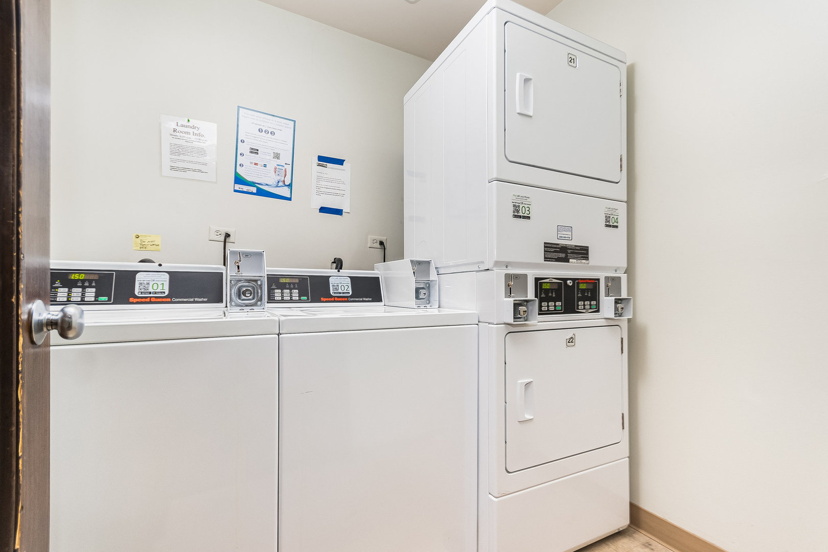 6165 Knoll Wood Court Unit: 302