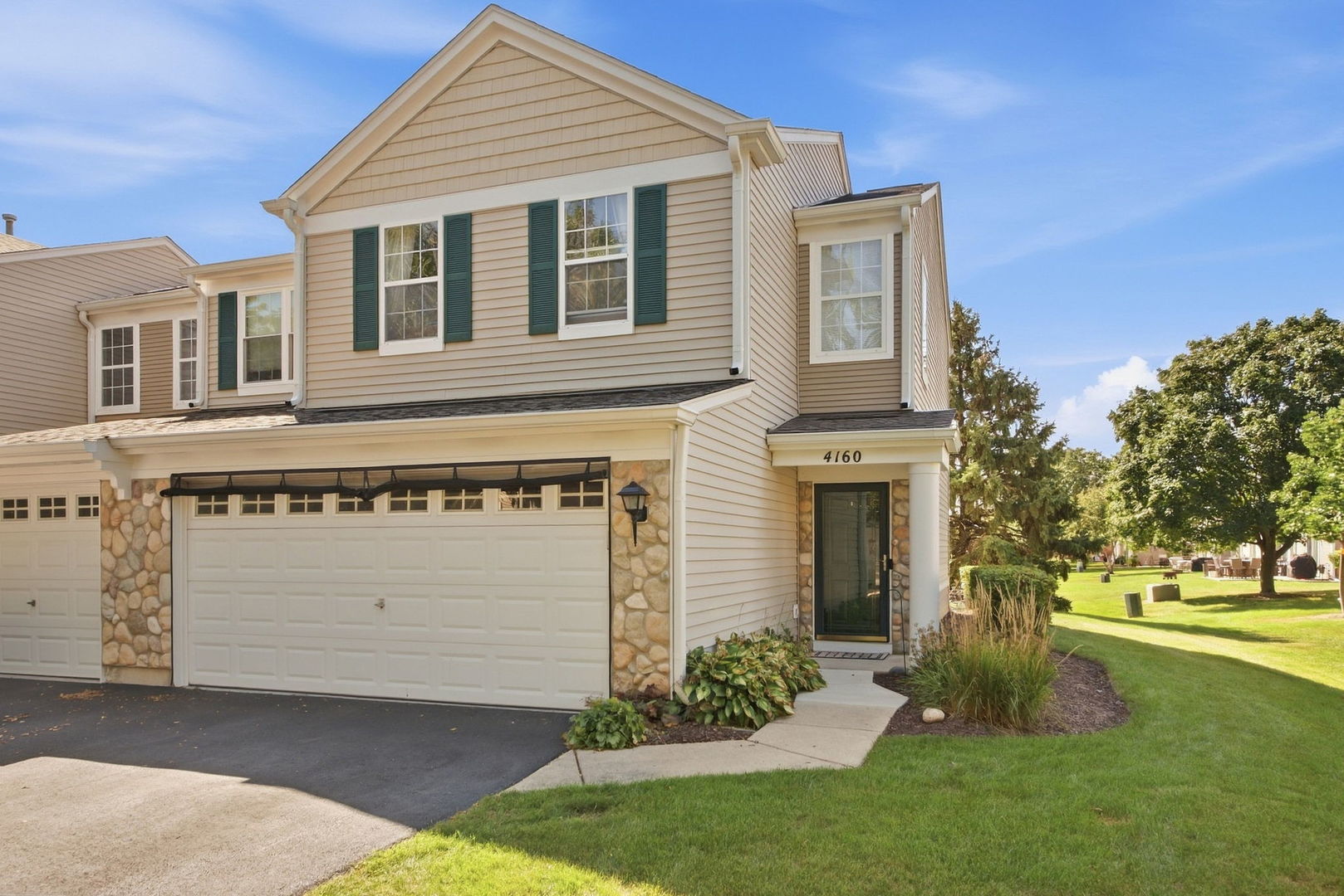 4160 Oak Tree Lane