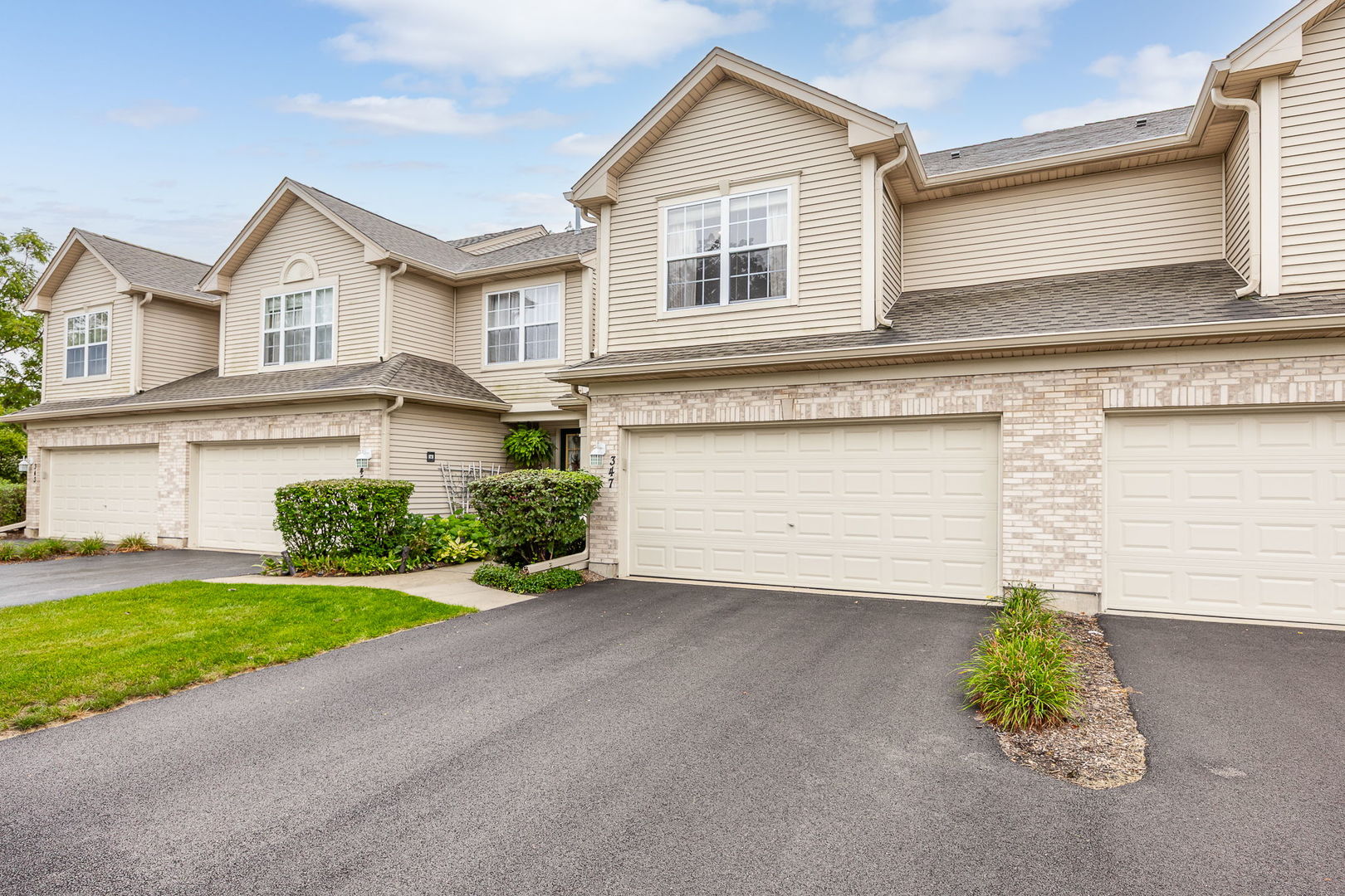 347 Gladstone Lane