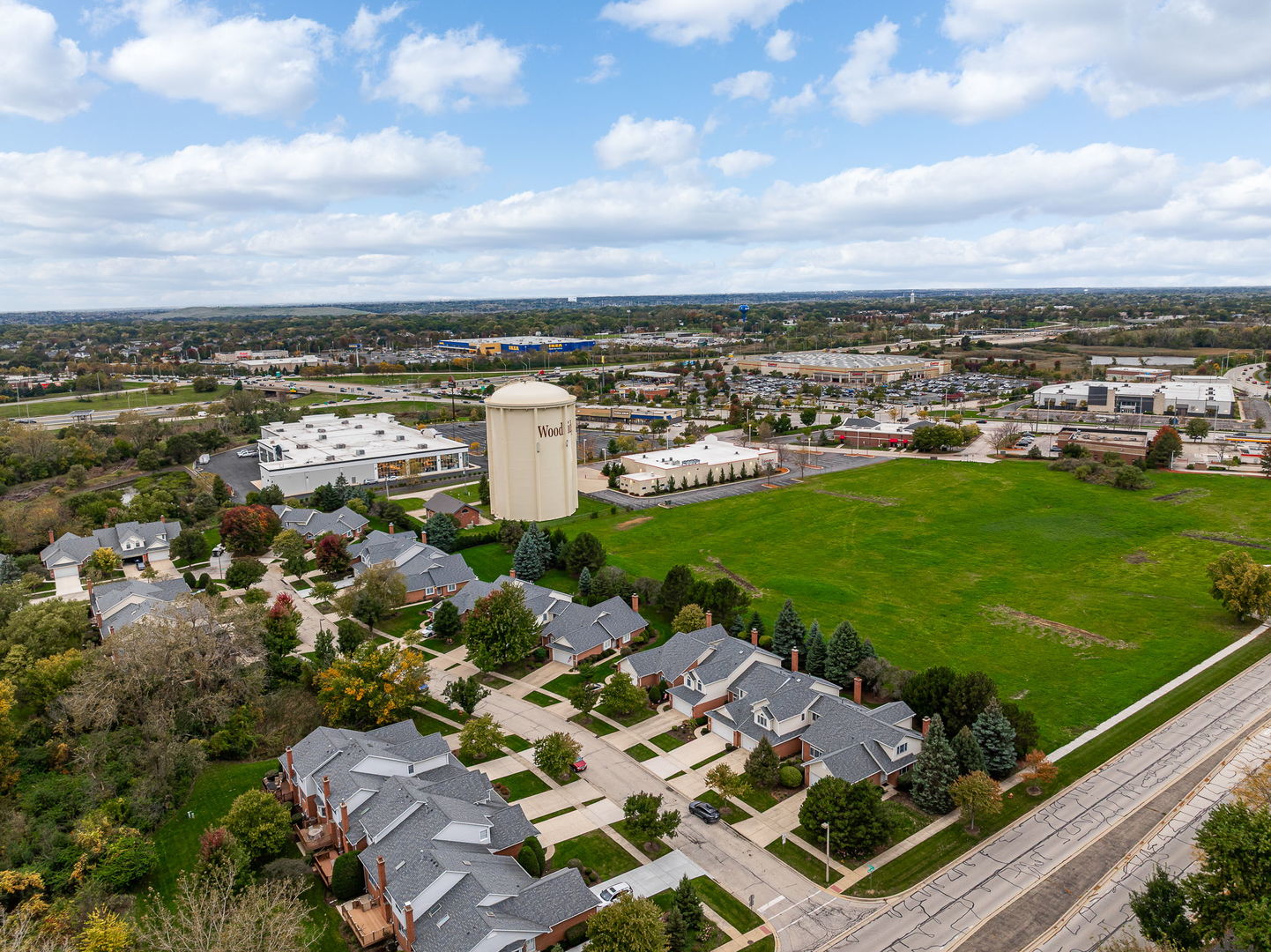 2012 Clover Lane Unit: 2012