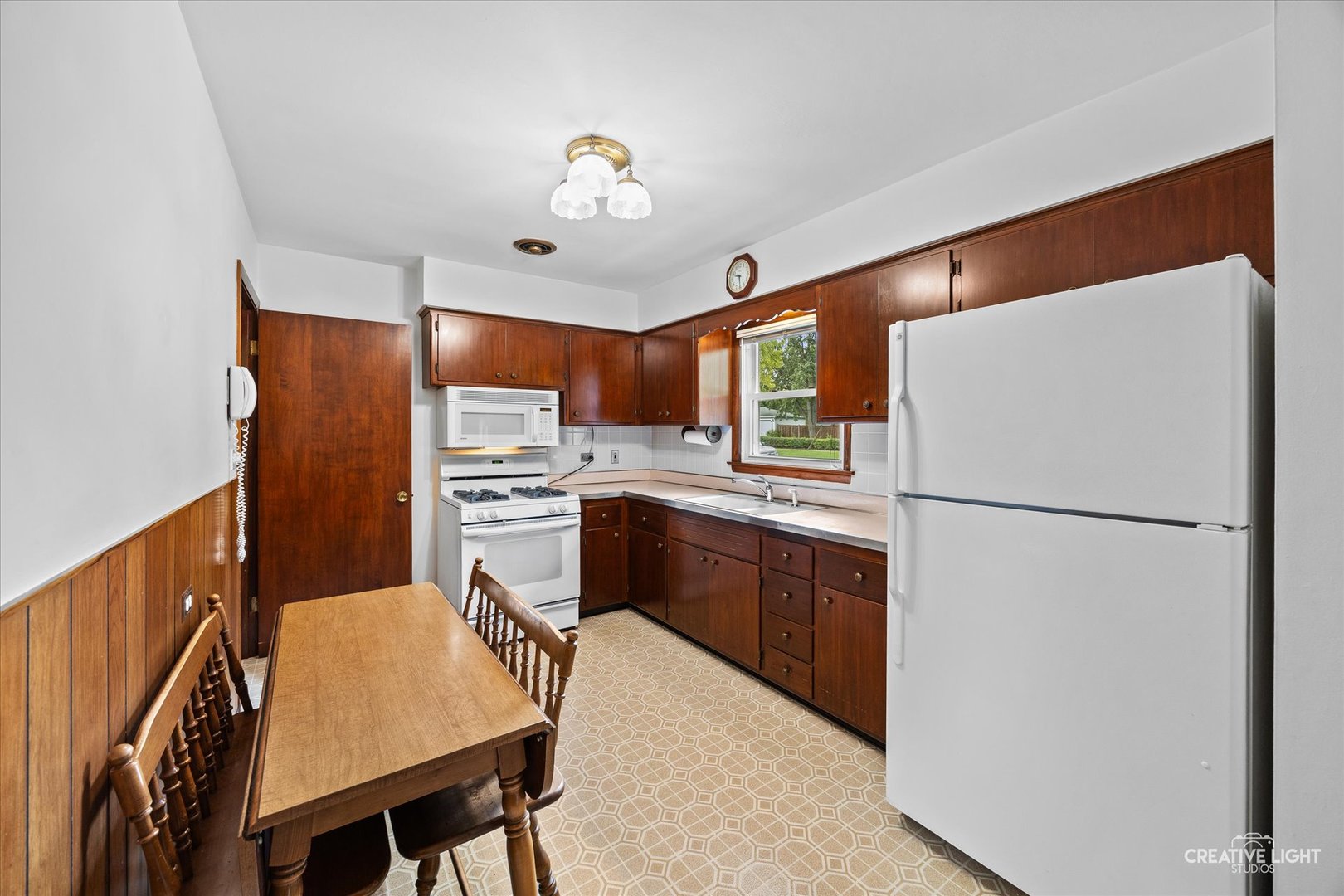 304 Crestwood Drive