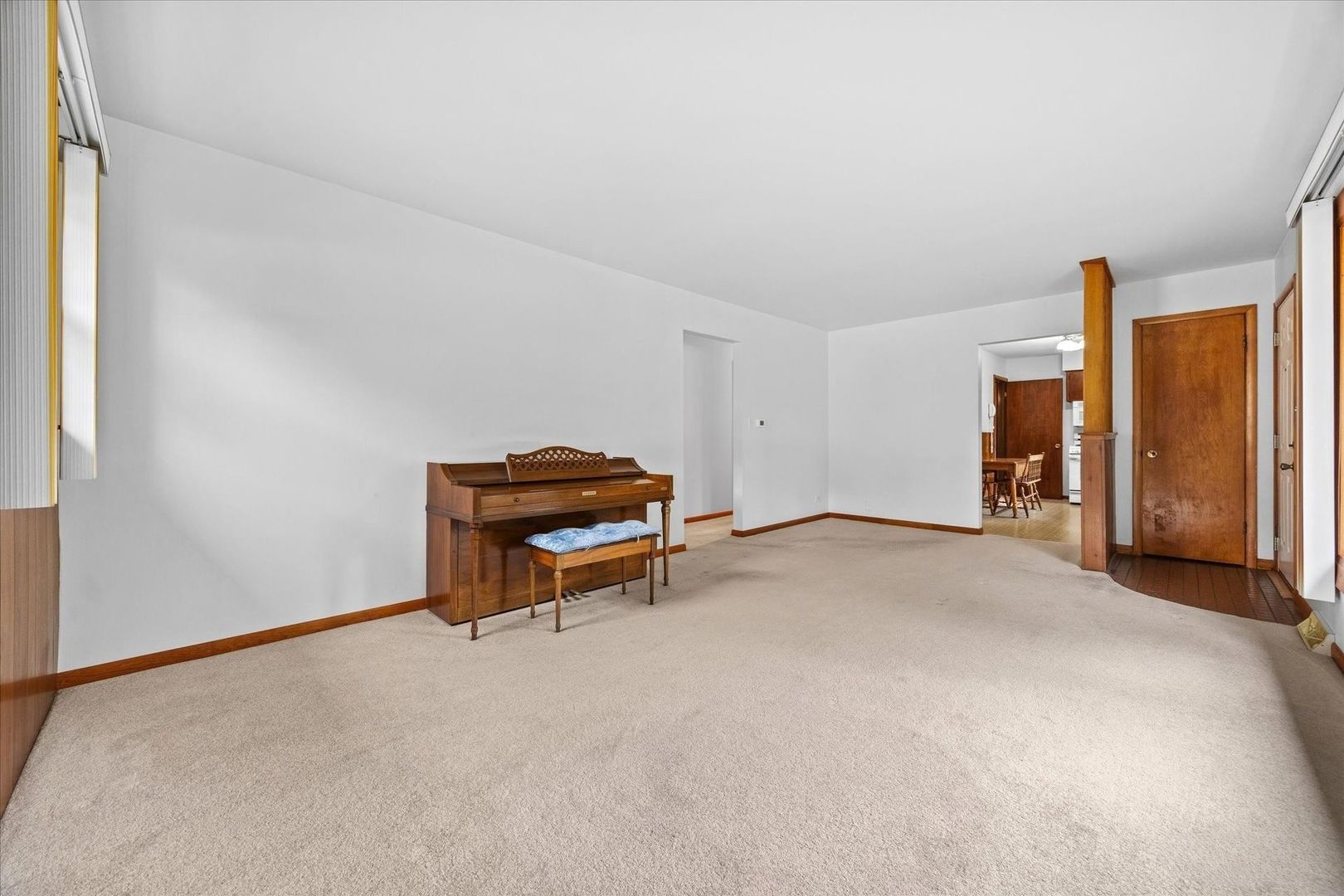 304 Crestwood Drive