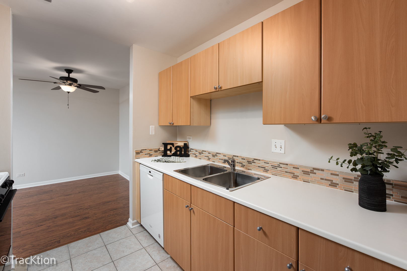 13A Kingery Quarter Unit: 203