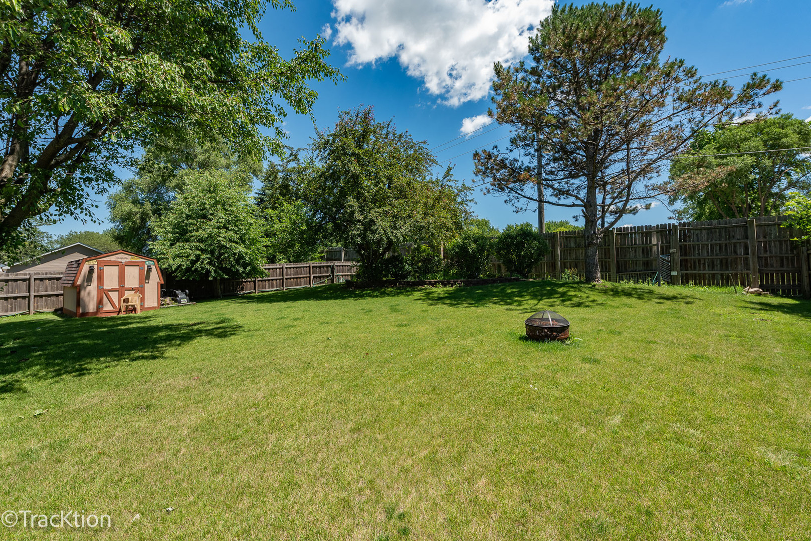 360 Lakeview Drive