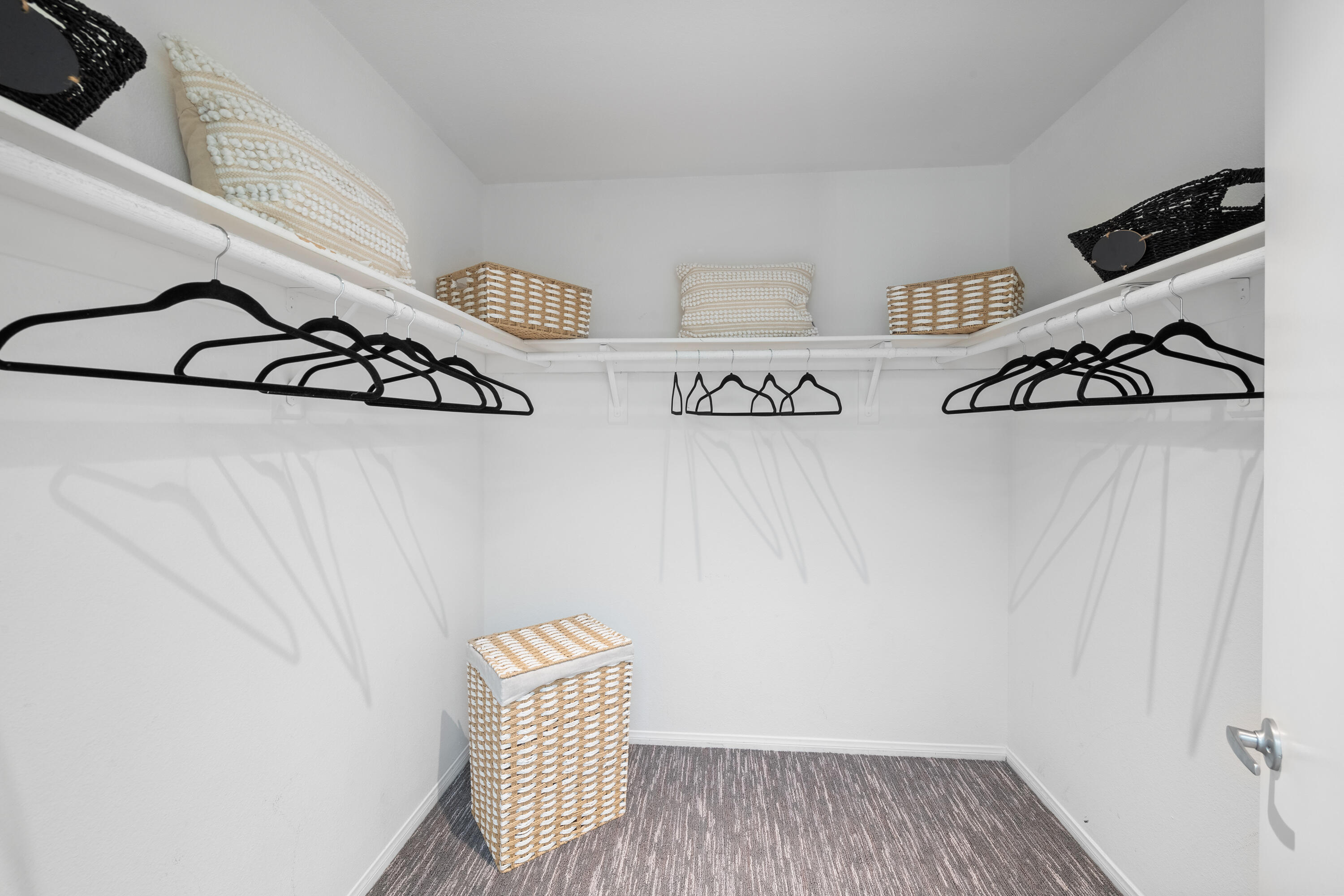 54465 Avenida Alvarado