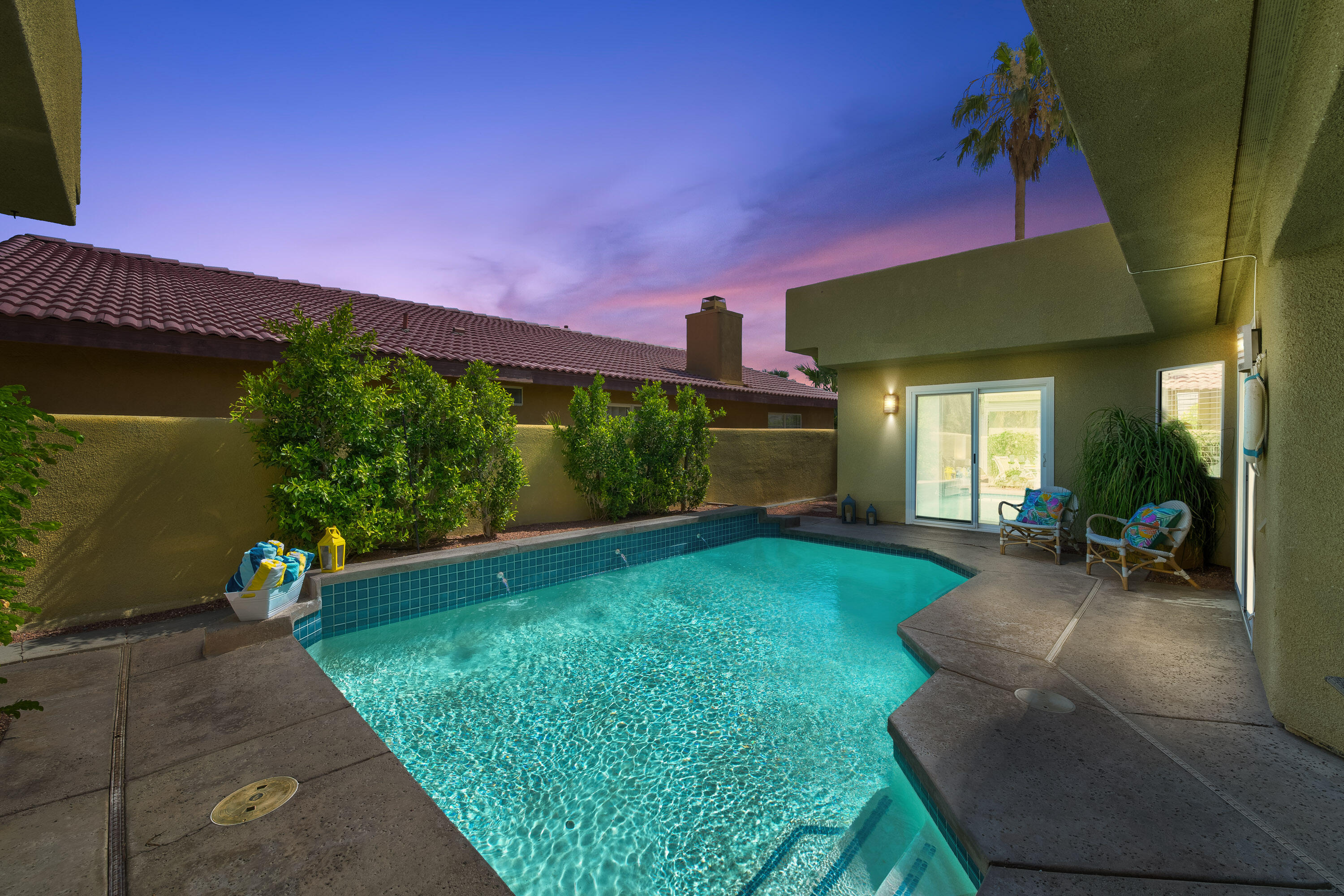 54465 Avenida Alvarado